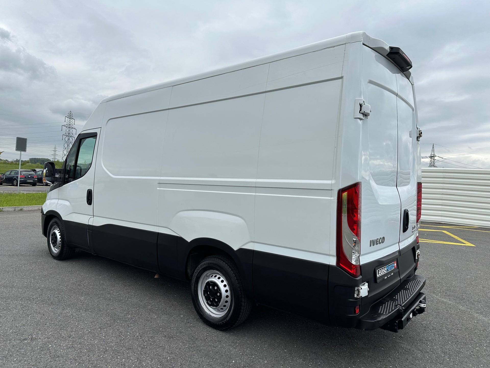 IVECO 35 S 17 V-image-15