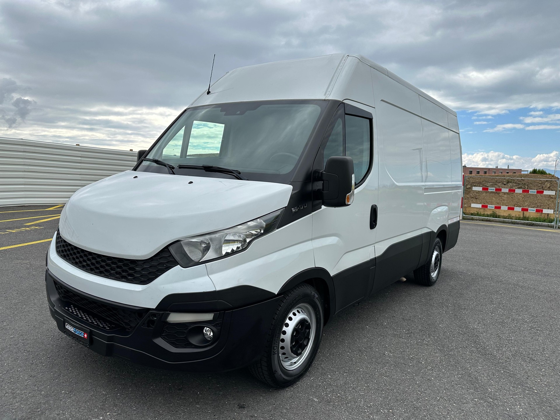 IVECO 35 S 17 V-image-20