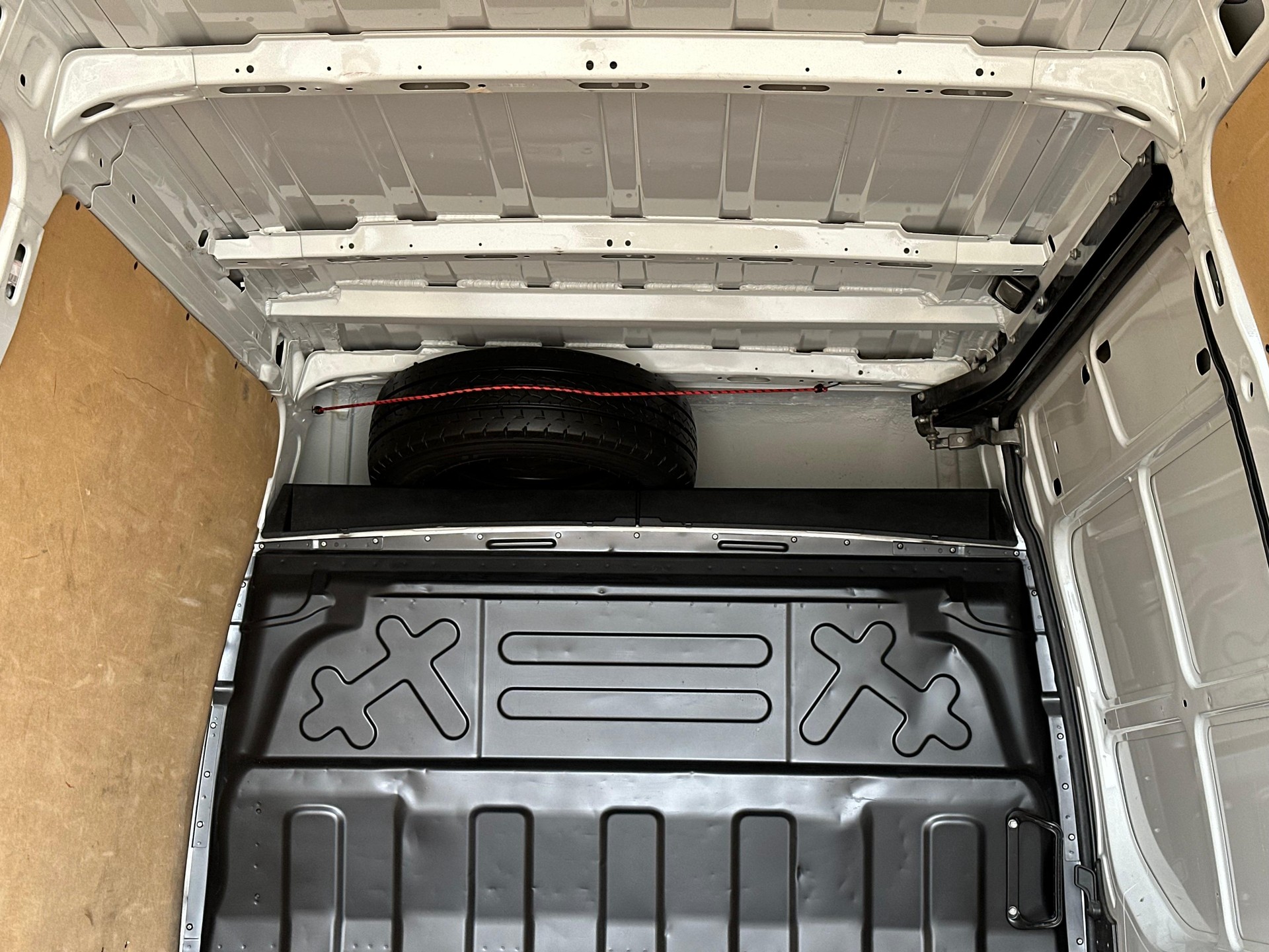 IVECO 35 S 17 V-image-13