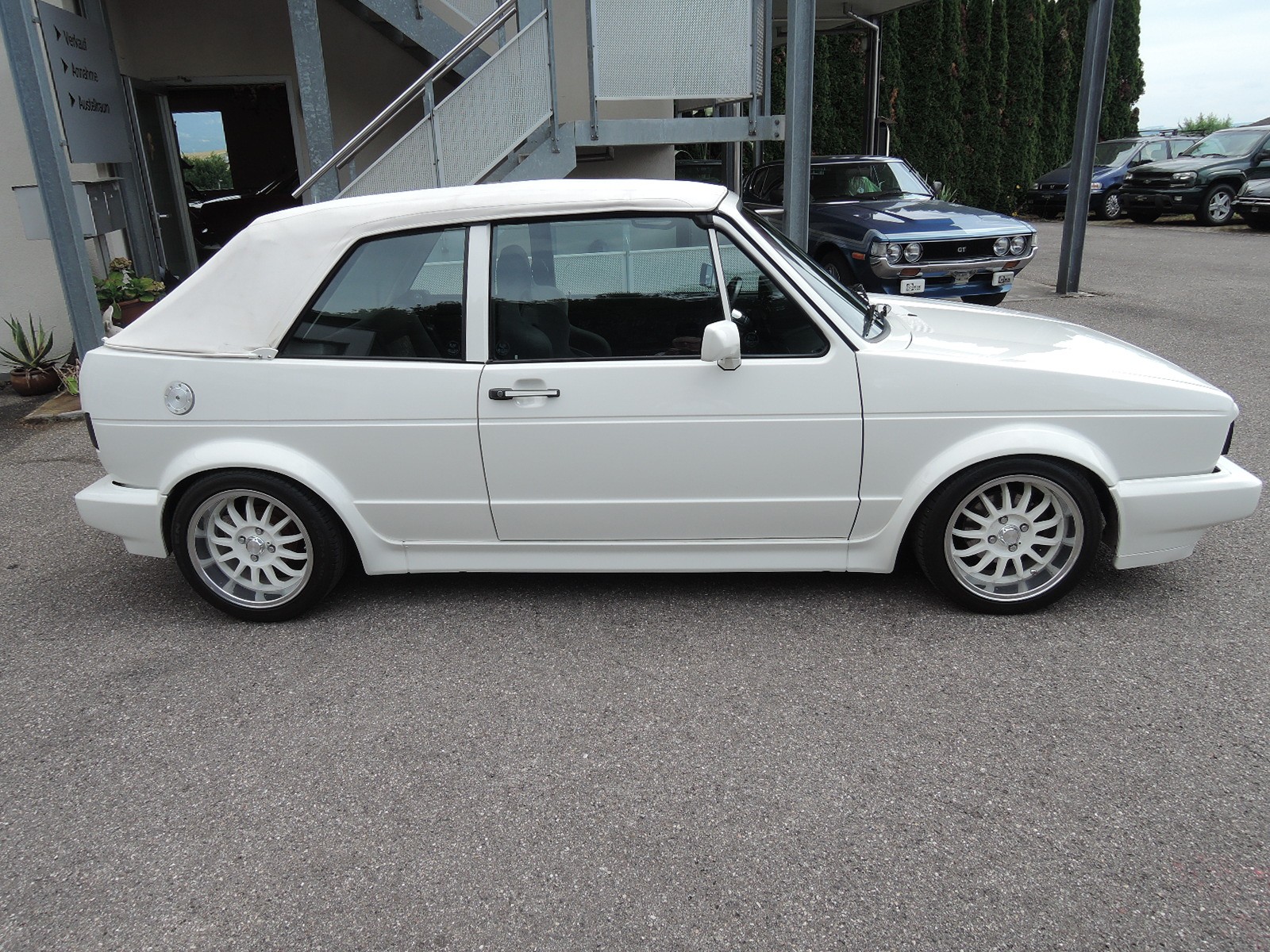 VW Golf Cabriolet 1800 GL Quartett/Special/White-showroom-element-2