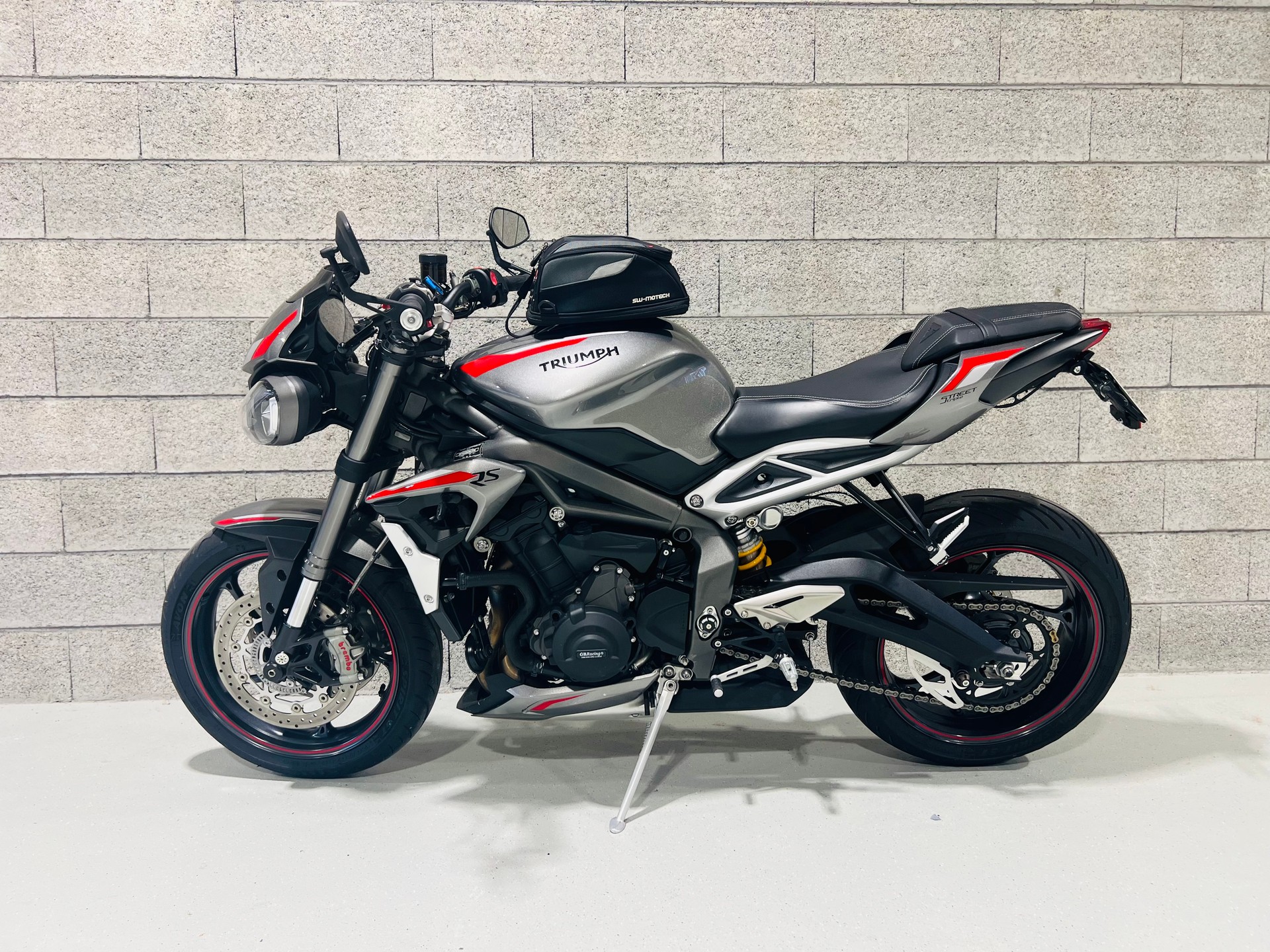 TRIUMPH Street Triple RS 765 ABS-image-3