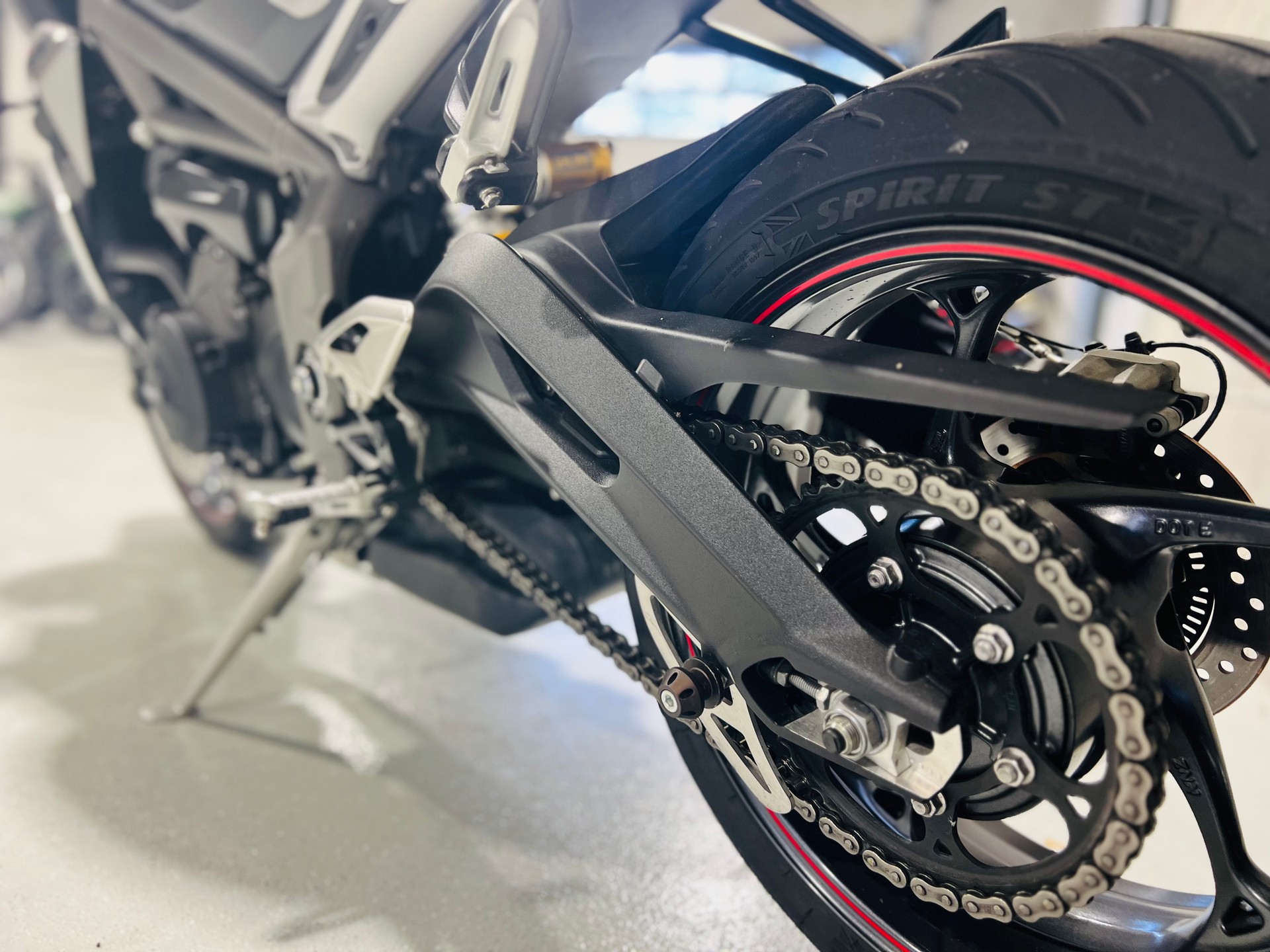 TRIUMPH Street Triple RS 765 ABS-image-5