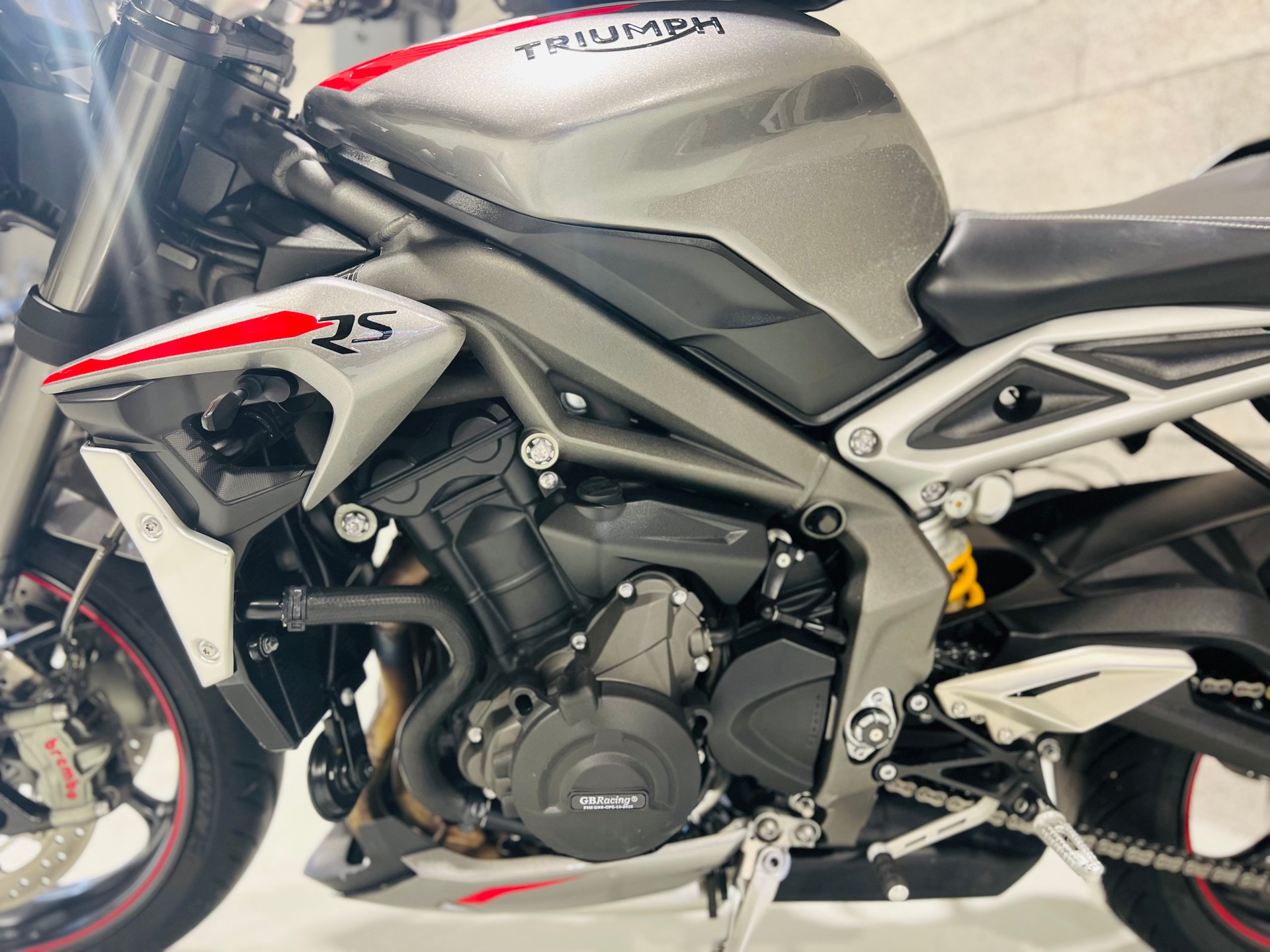TRIUMPH Street Triple RS 765 ABS-image-6