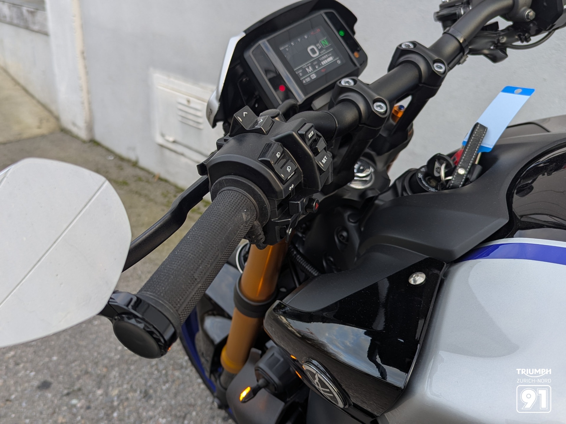 YAMAHA MT-09 SP-image-6