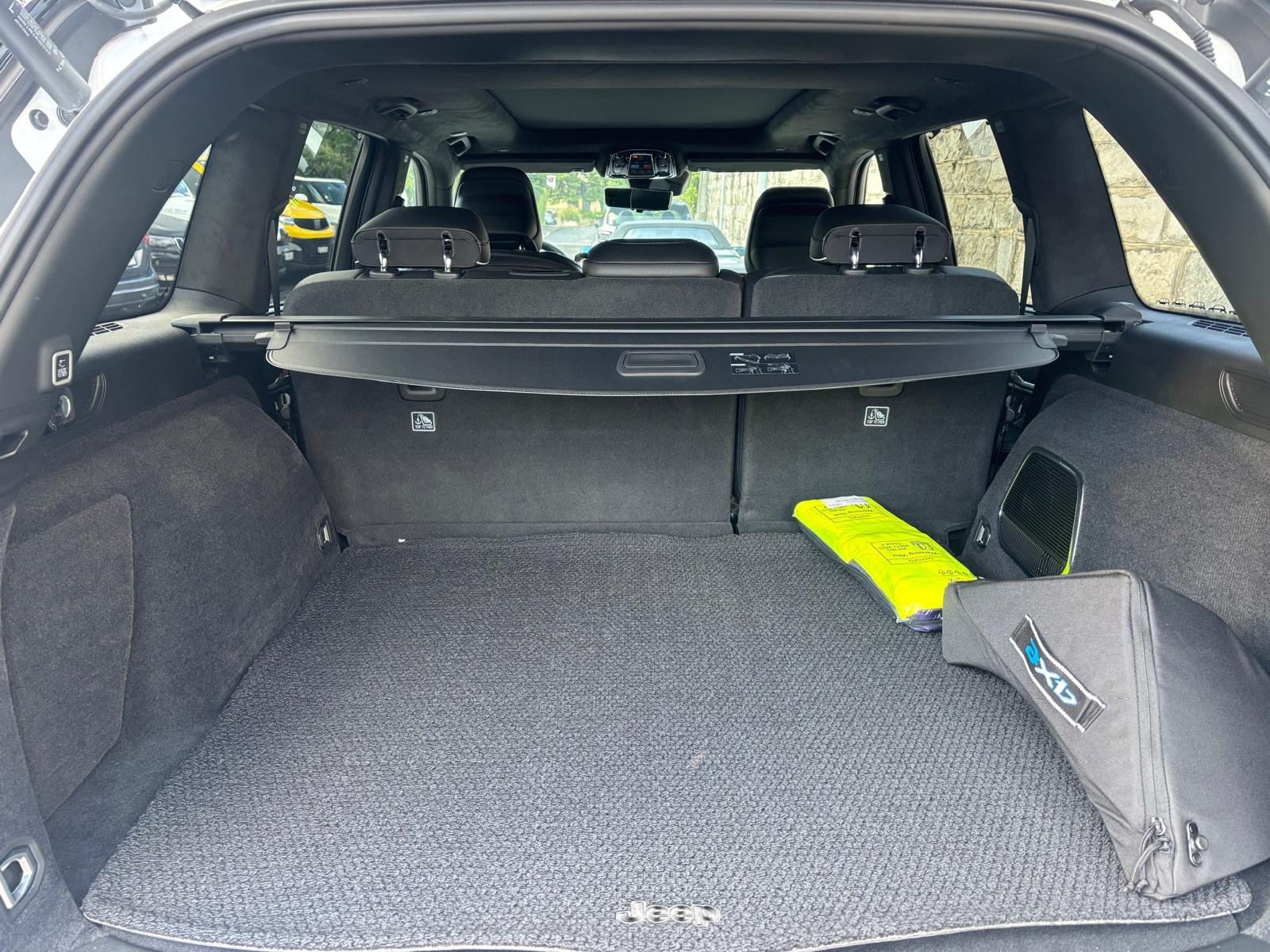JEEP Grand Cherokee 2.0 Plug-in-Hybrid Summit Reserve 4xe-image-8