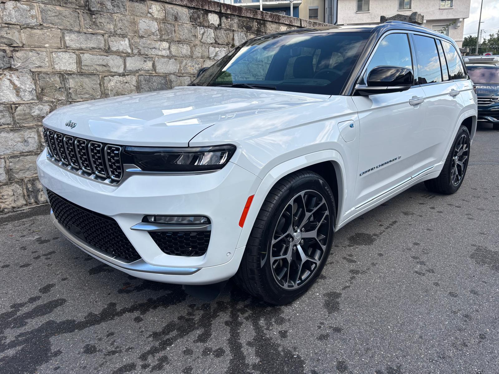 JEEP Grand Cherokee 2.0 Plug-in-Hybrid Summit Reserve 4xe-showroom-element-2