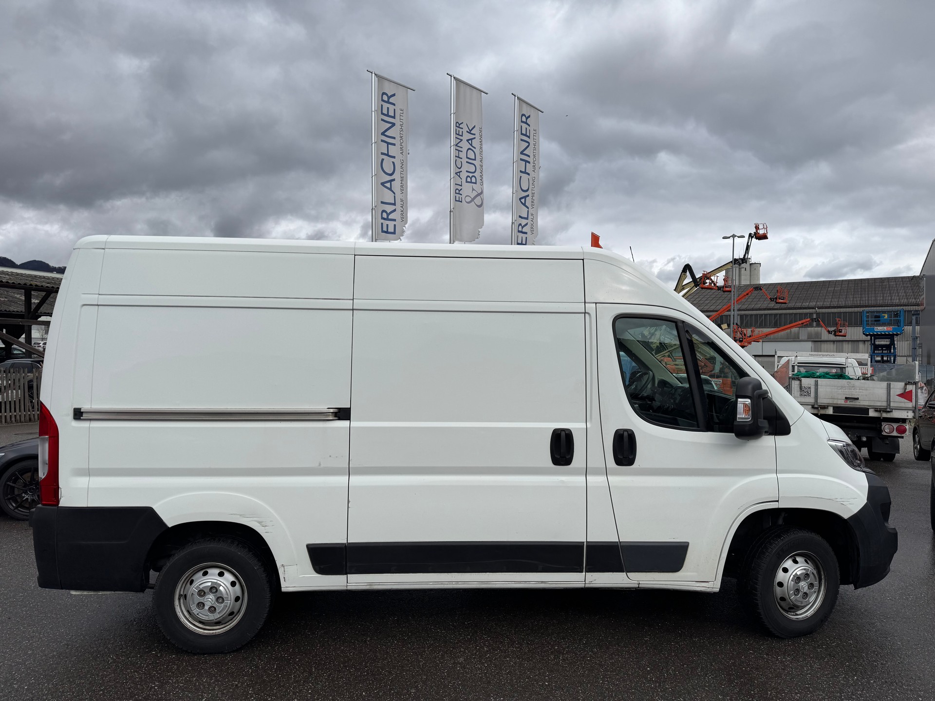CITROEN Jumper 33 2.0 BlueHDi 130 Attraction L2H2-image-6