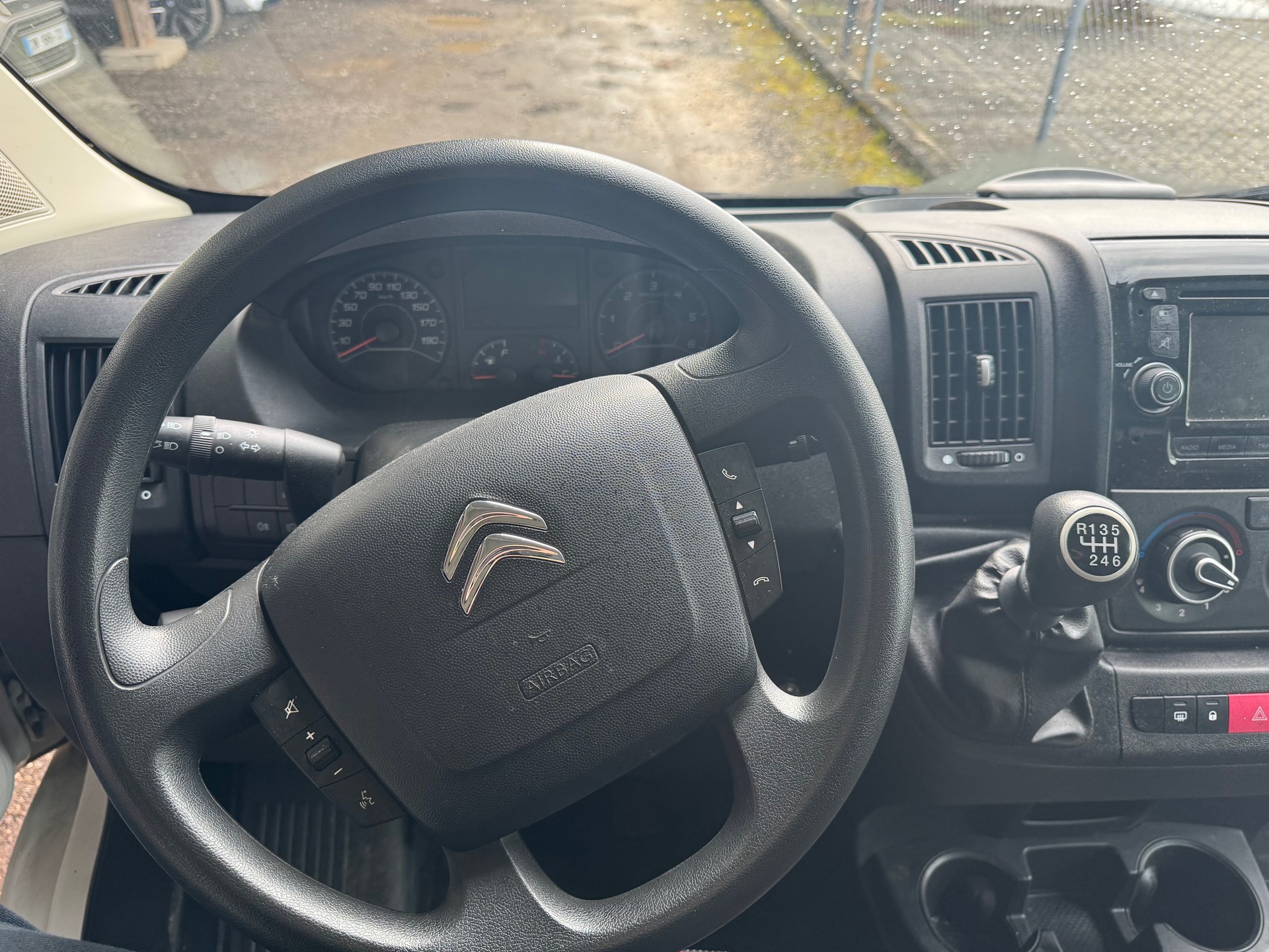CITROEN Jumper 33 2.0 BlueHDi 130 Attraction L2H2-image-10