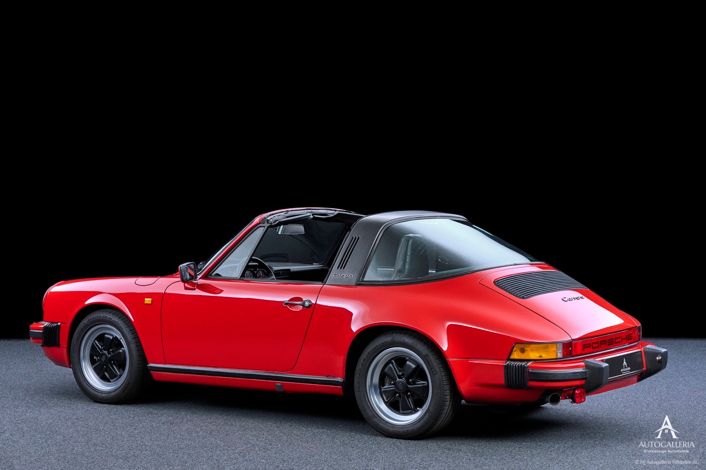 PORSCHE 911 Carrera Targa-image-4