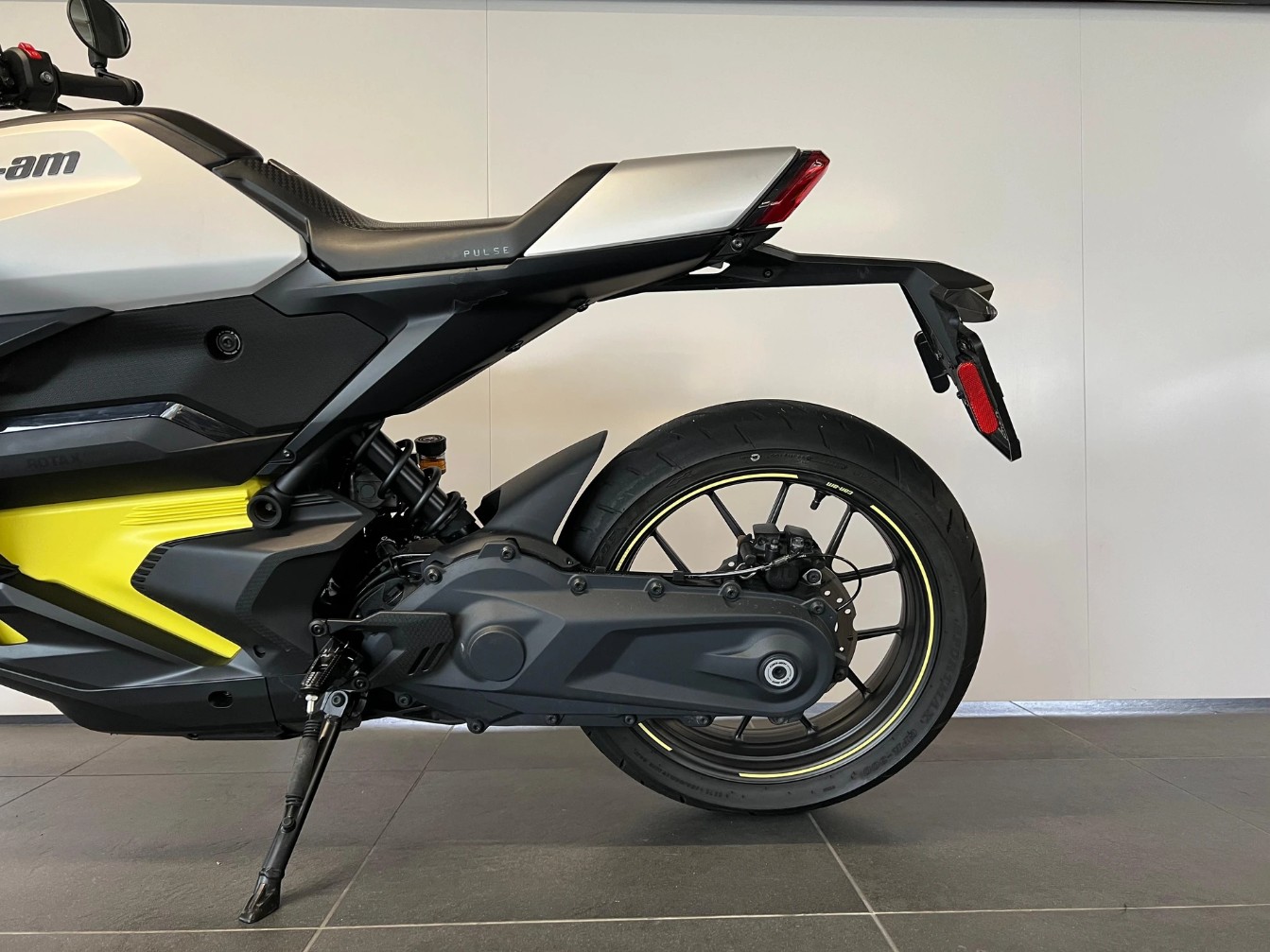 CAN-AM Pulse 73 35kW-image-9