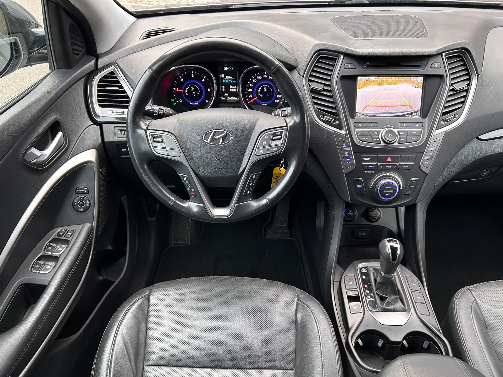 HYUNDAI Santa Fe 2.2 CRDI Style 4WD Automatic-image-21