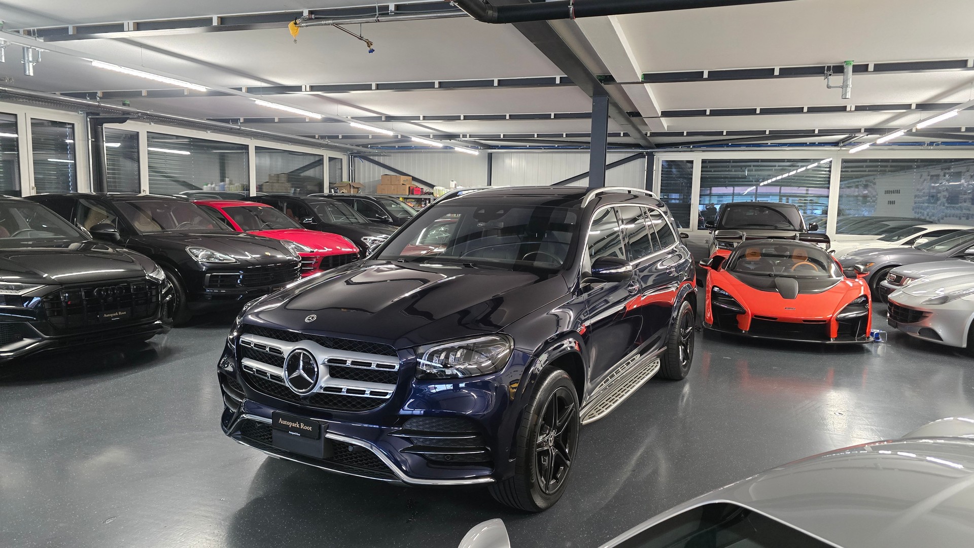 MERCEDES-BENZ GLS 580 AMG 4Matic 9G-Tronic Exklusiv-image-10