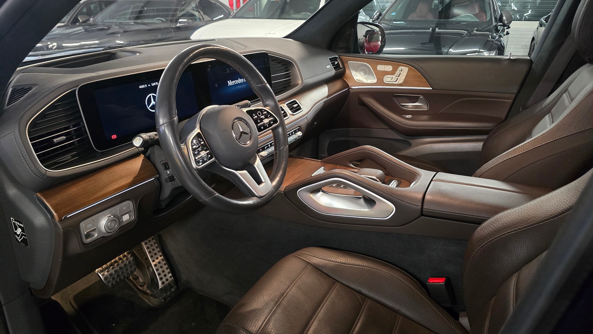 MERCEDES-BENZ GLS 580 AMG 4Matic 9G-Tronic Exklusiv-image-14
