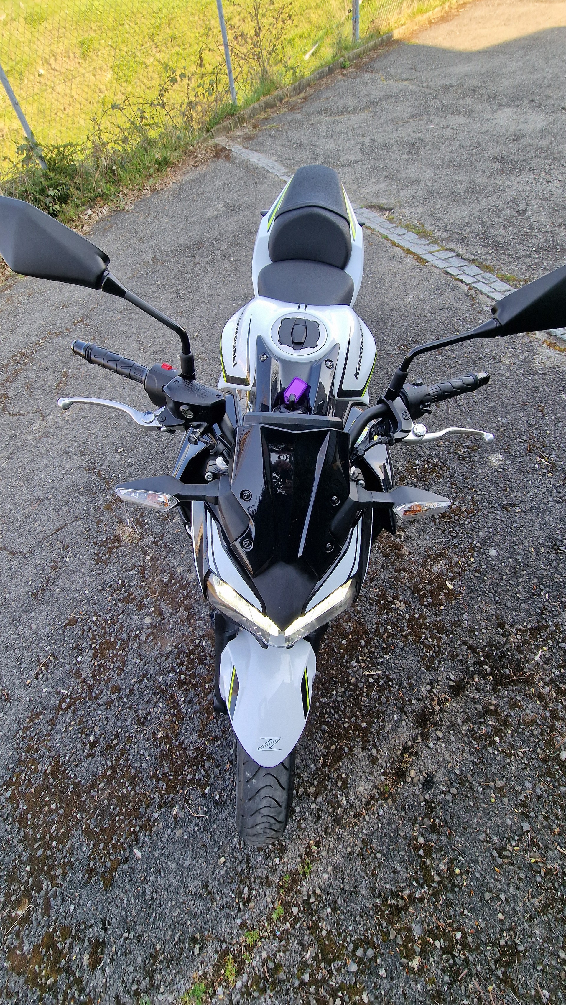 KAWASAKI Z 650-image-8
