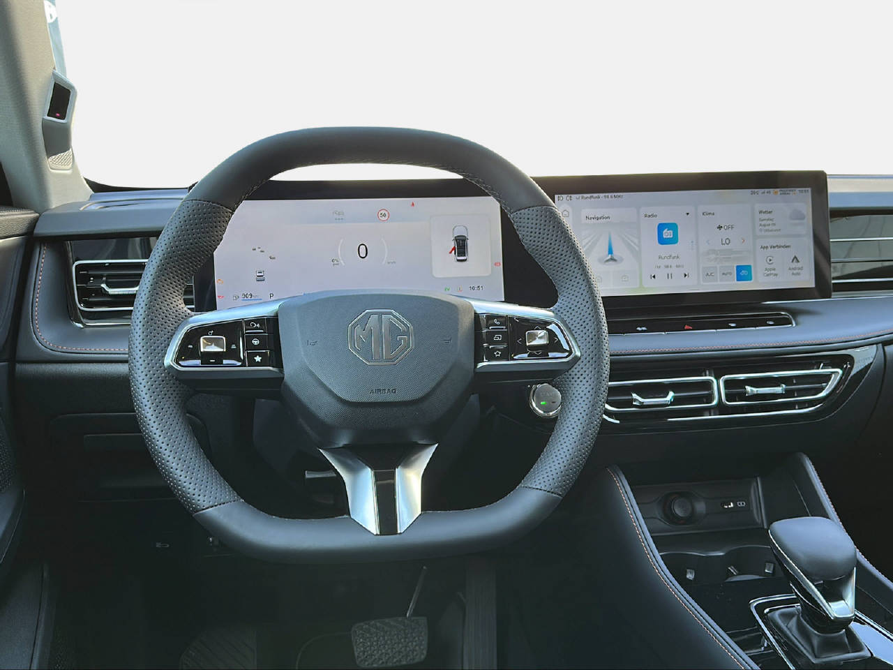 MG HS 1.5 Hybrid Luxury-image-11