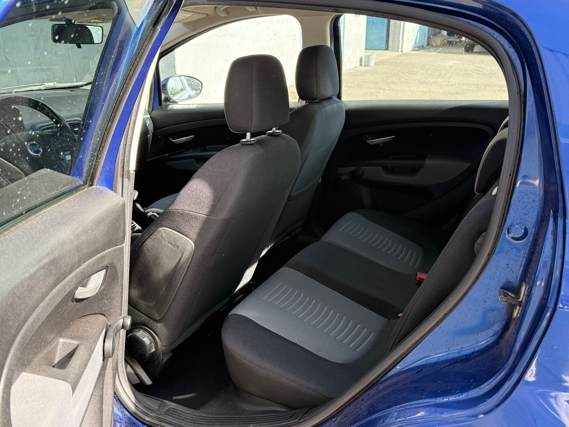 FIAT Punto 1.4 Dynamic-image-5