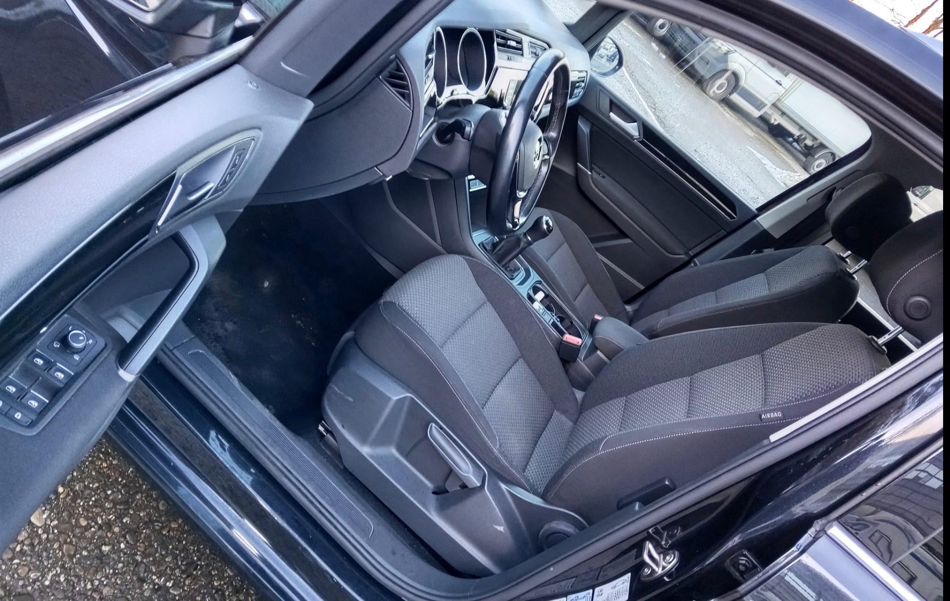 VW Touran 1.2 TSI BlueMotion Technology Comfortline-image-6