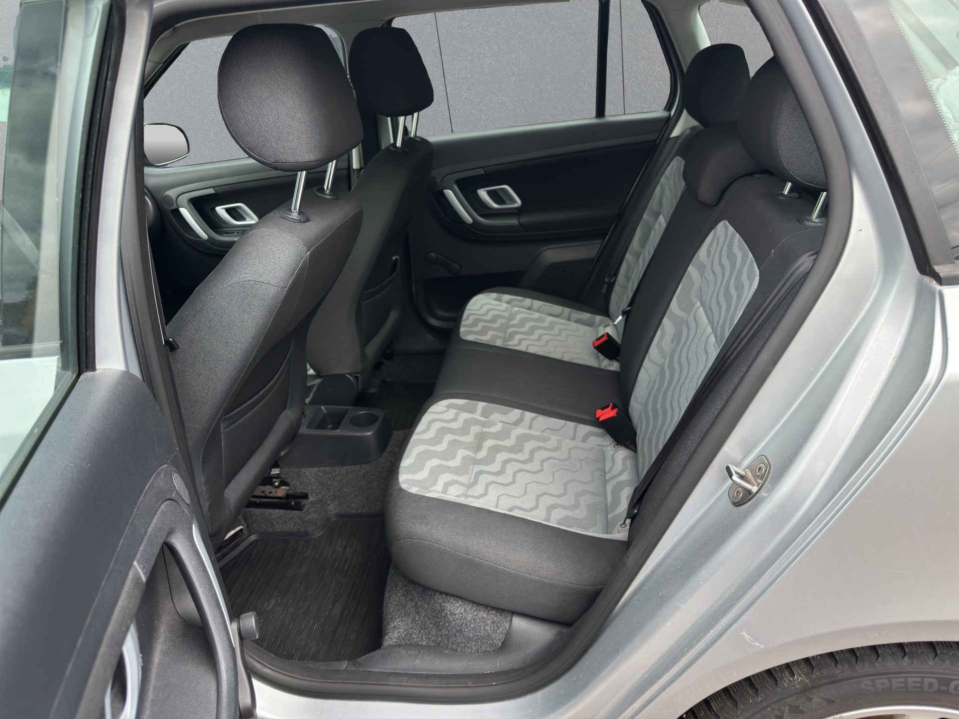 SKODA Fabia 1.9 TDI Ambiente-image-10