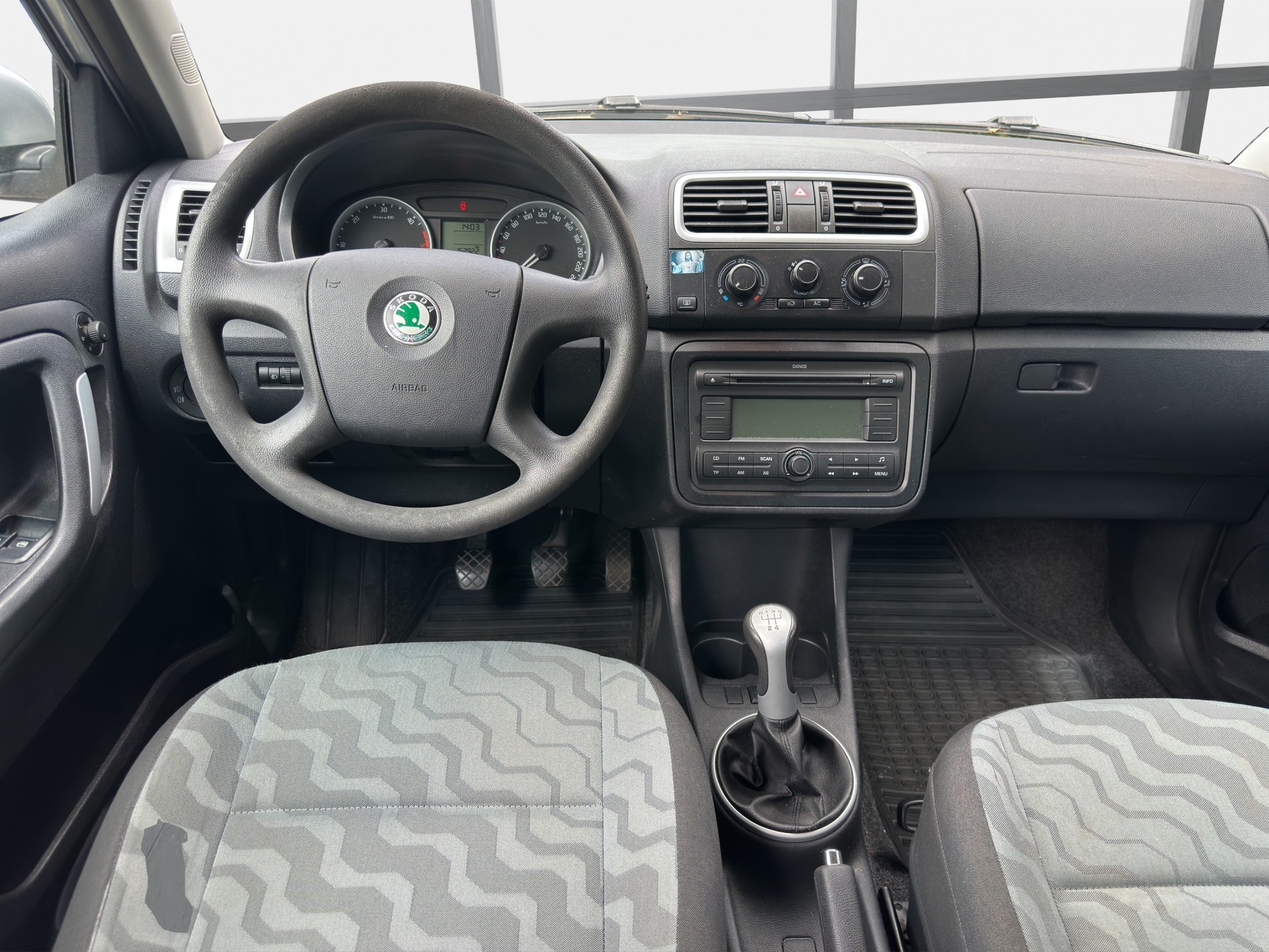 SKODA Fabia 1.9 TDI Ambiente-image-9