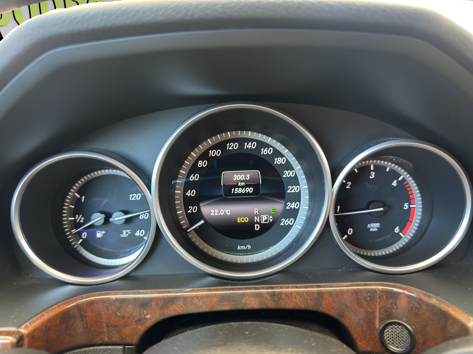 MERCEDES-BENZ E 200 CDI Avantgarde 7G-Tronic-image-23