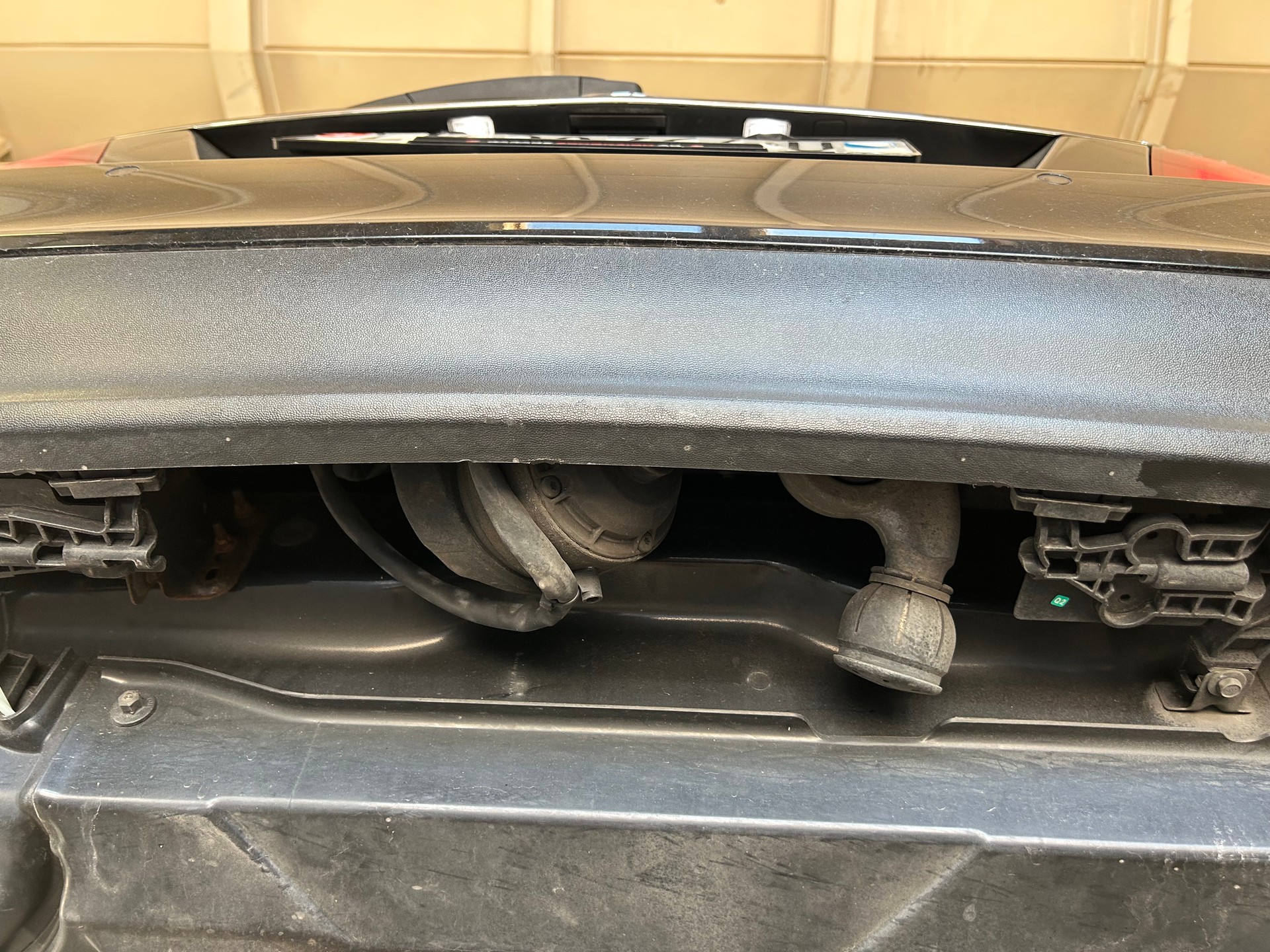 MERCEDES-BENZ E 200 CDI Avantgarde 7G-Tronic-image-17