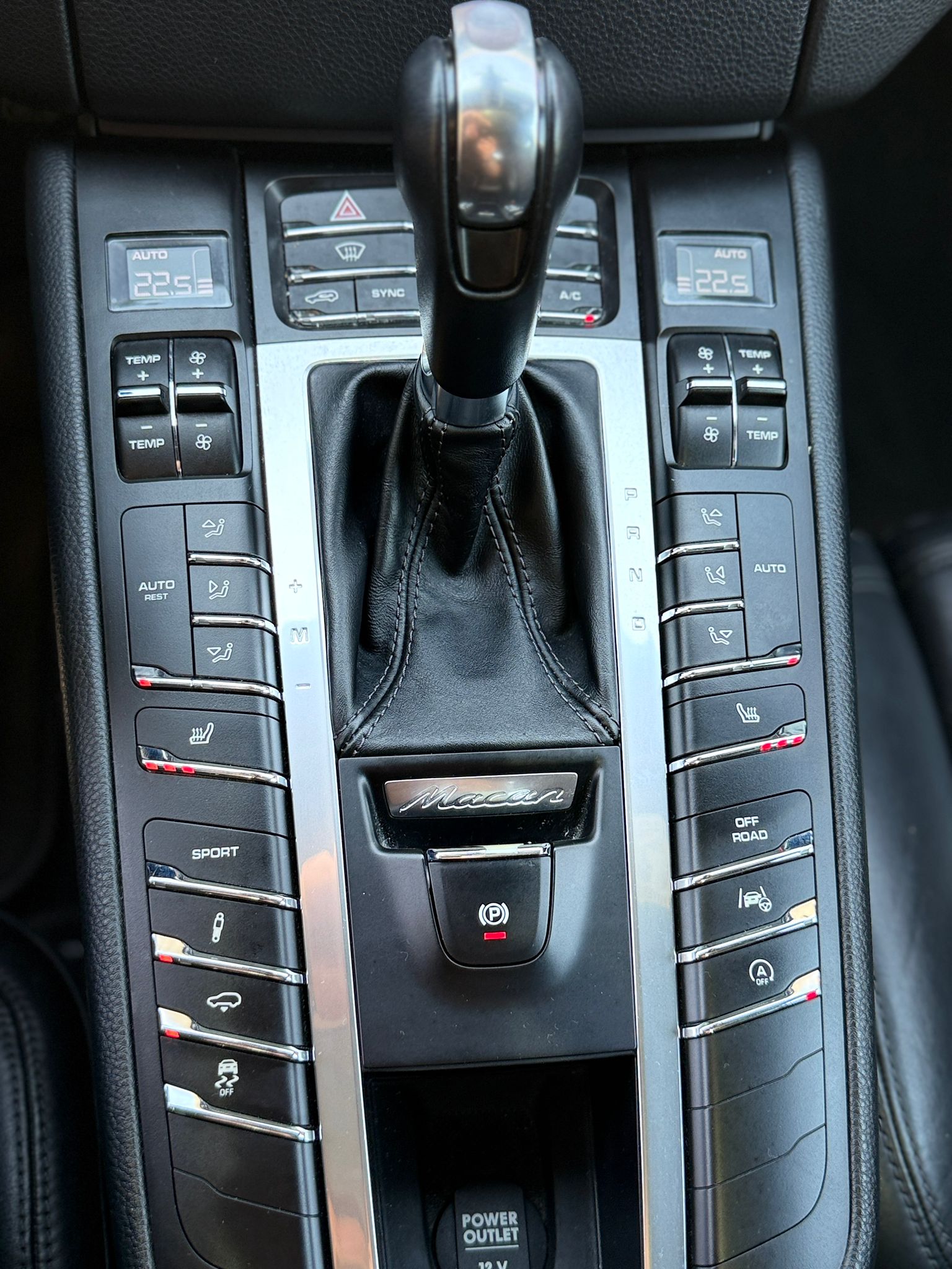 PORSCHE Macan 3.0 V6 S Diesel-image-20