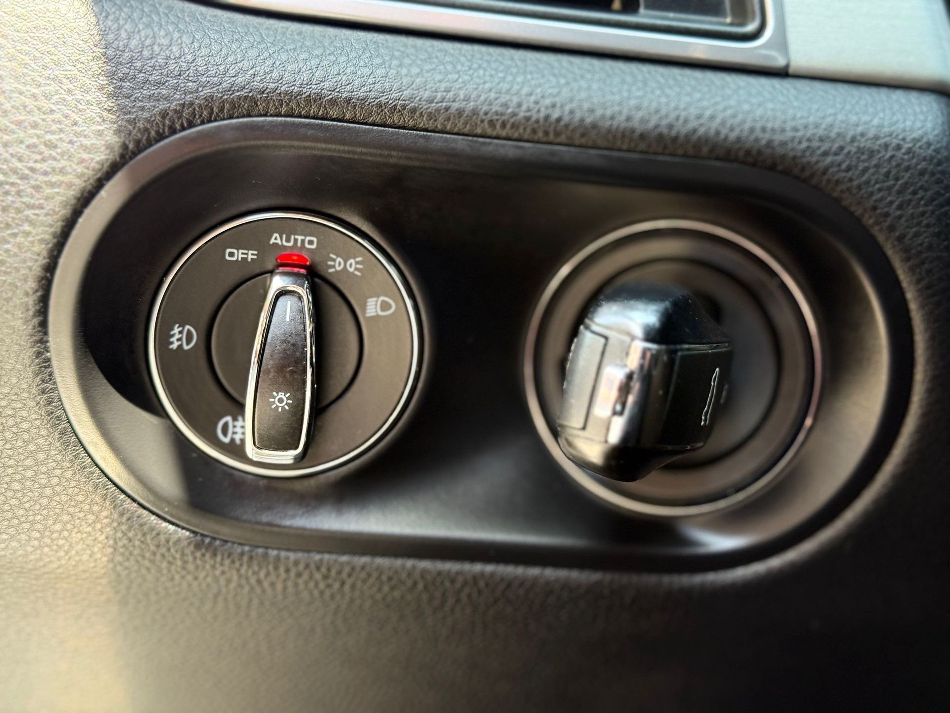 PORSCHE Macan 3.0 V6 S Diesel-image-19