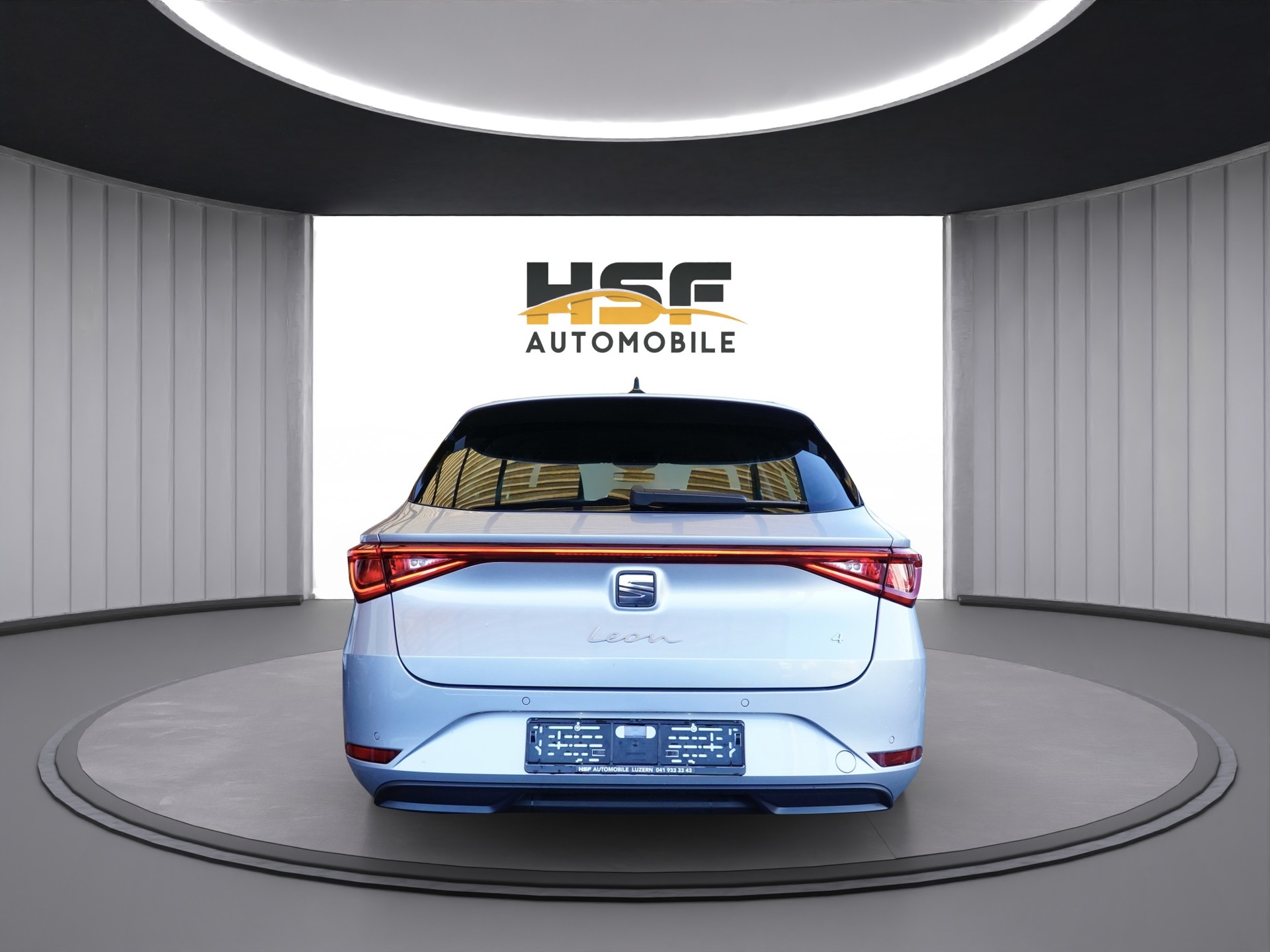 SEAT Leon ST 2.0 TDI EVO DSG 4Drive Style *CH Fahrzeug & AHK*-showroom-element-3