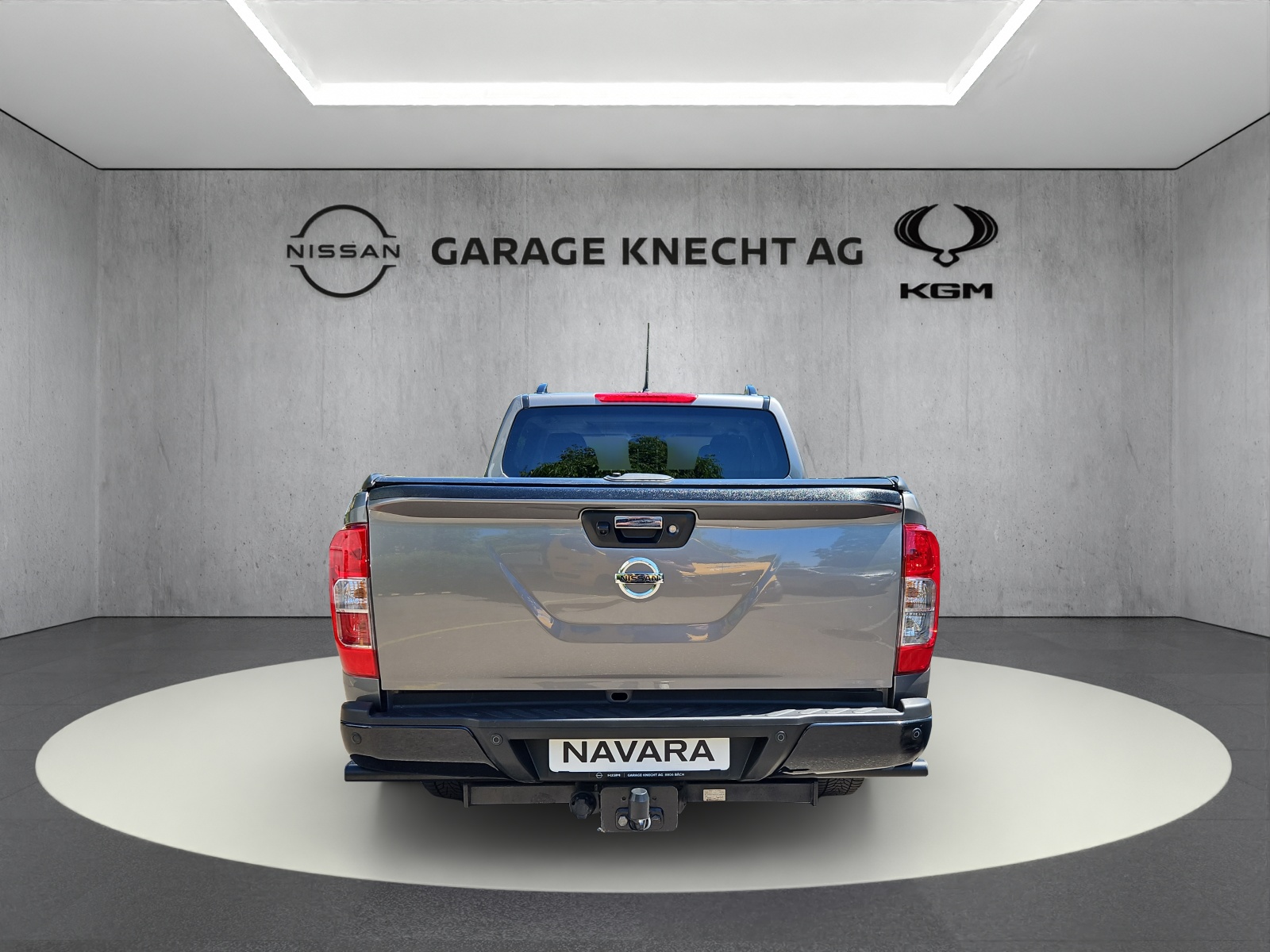 NISSAN Navara 2.3 dCi Double Cab N-Guard-image-6