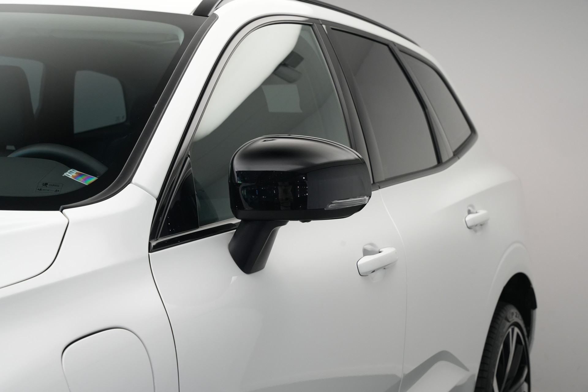 VOLVO XC60 T8 eAWD PluginHybrid Ultimate Dark Geartronic *CH-Fahrzeug*-image-35
