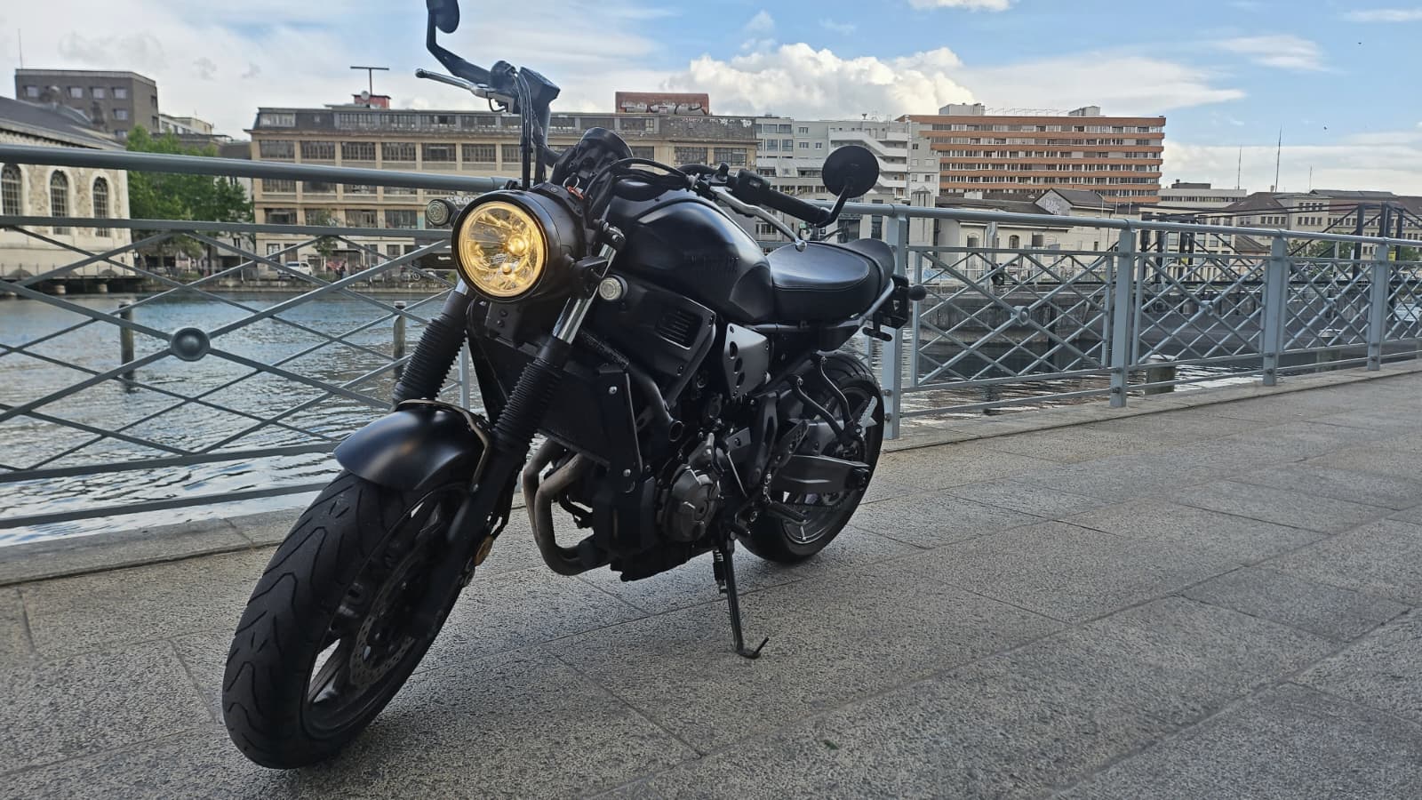 YAMAHA XSR 700 (35kW)-image-1
