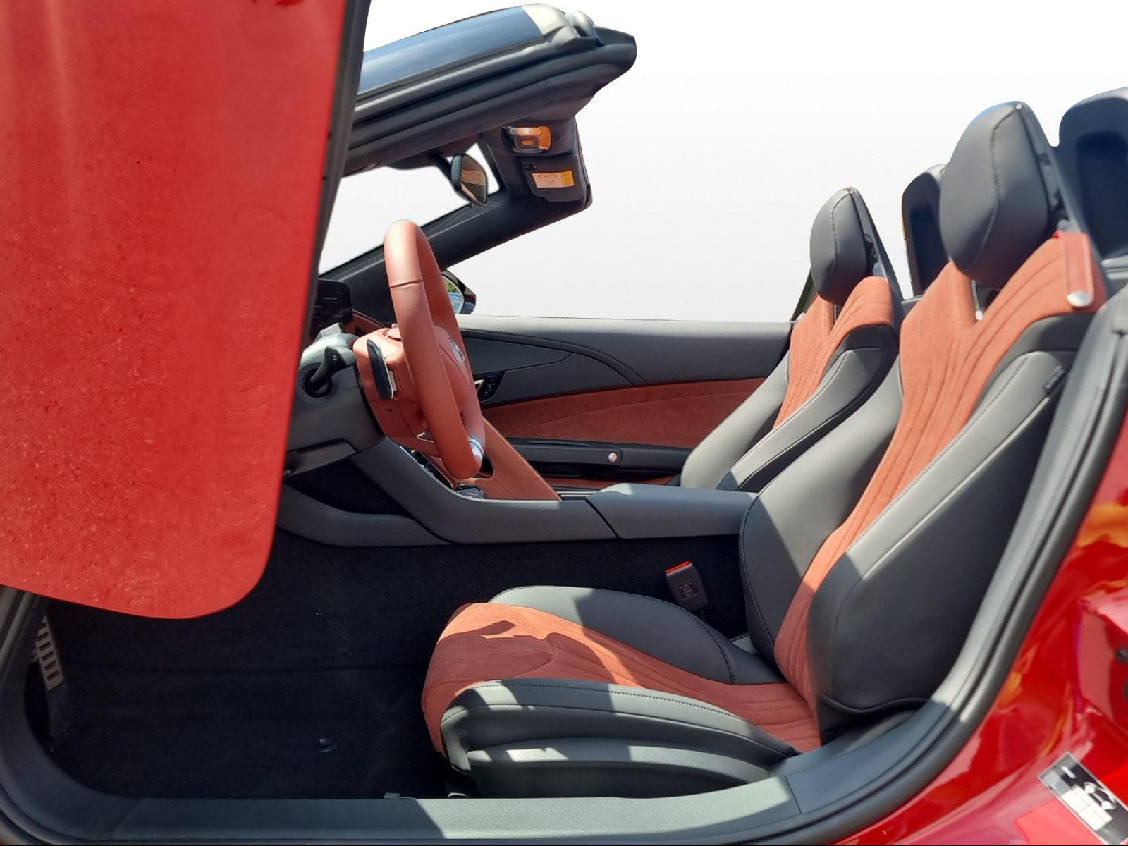 MG Cyberster 77kWh 4WD-image-8