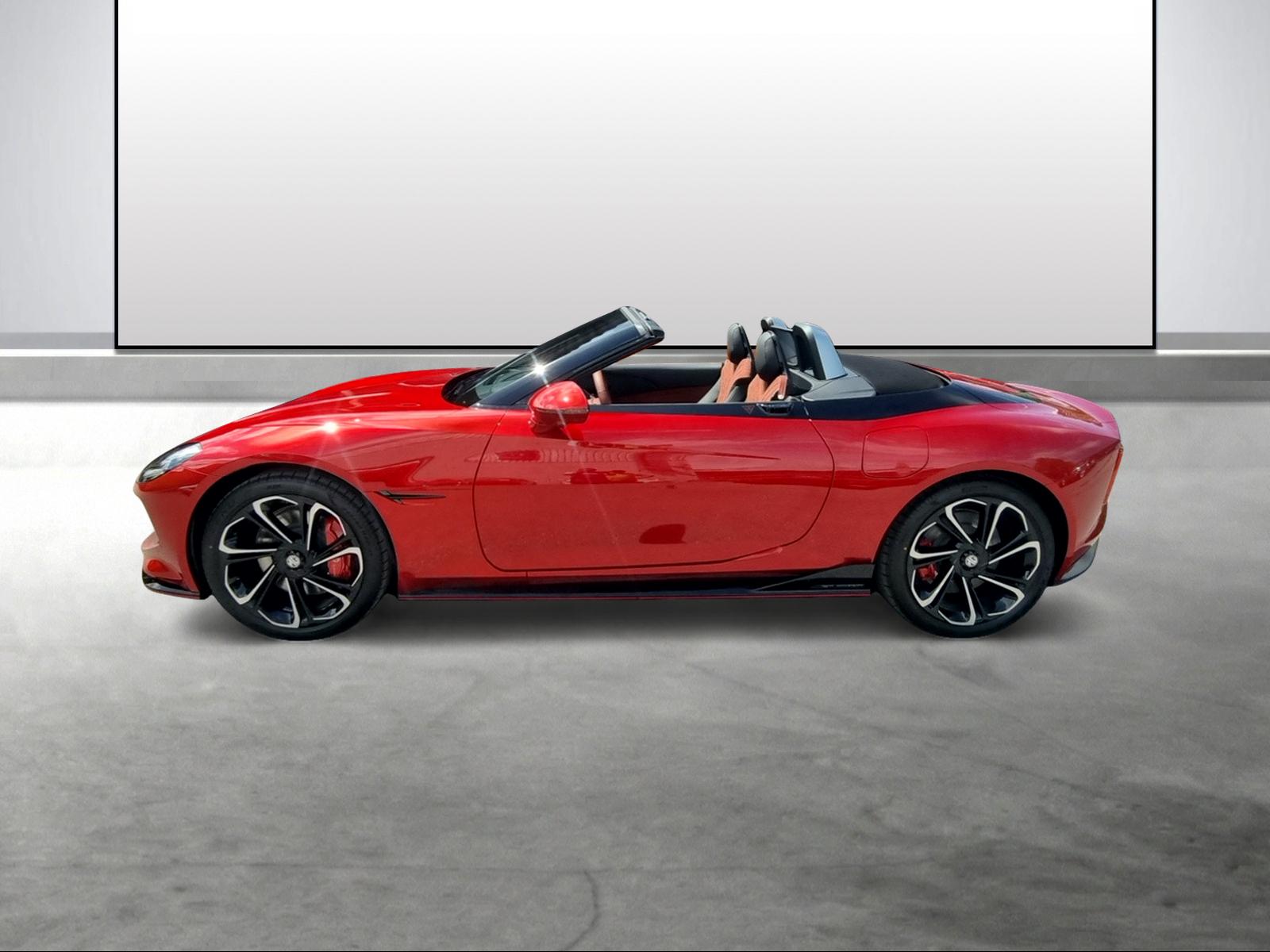 MG Cyberster 77kWh 4WD-image-2