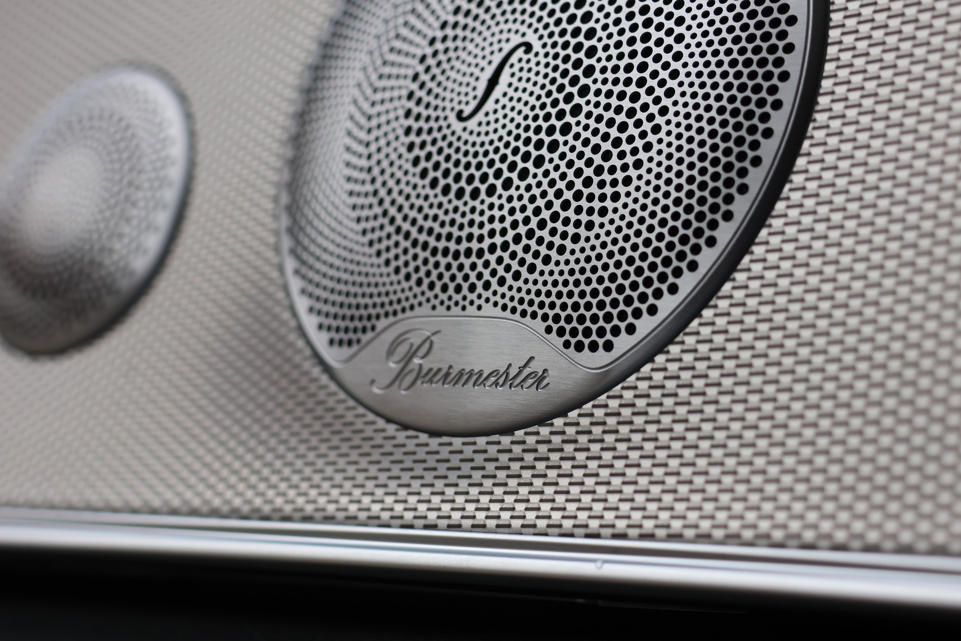 MERCEDES-BENZ E 200 Avantgarde 4 Matic 9G-Tronic (CH)-image-17