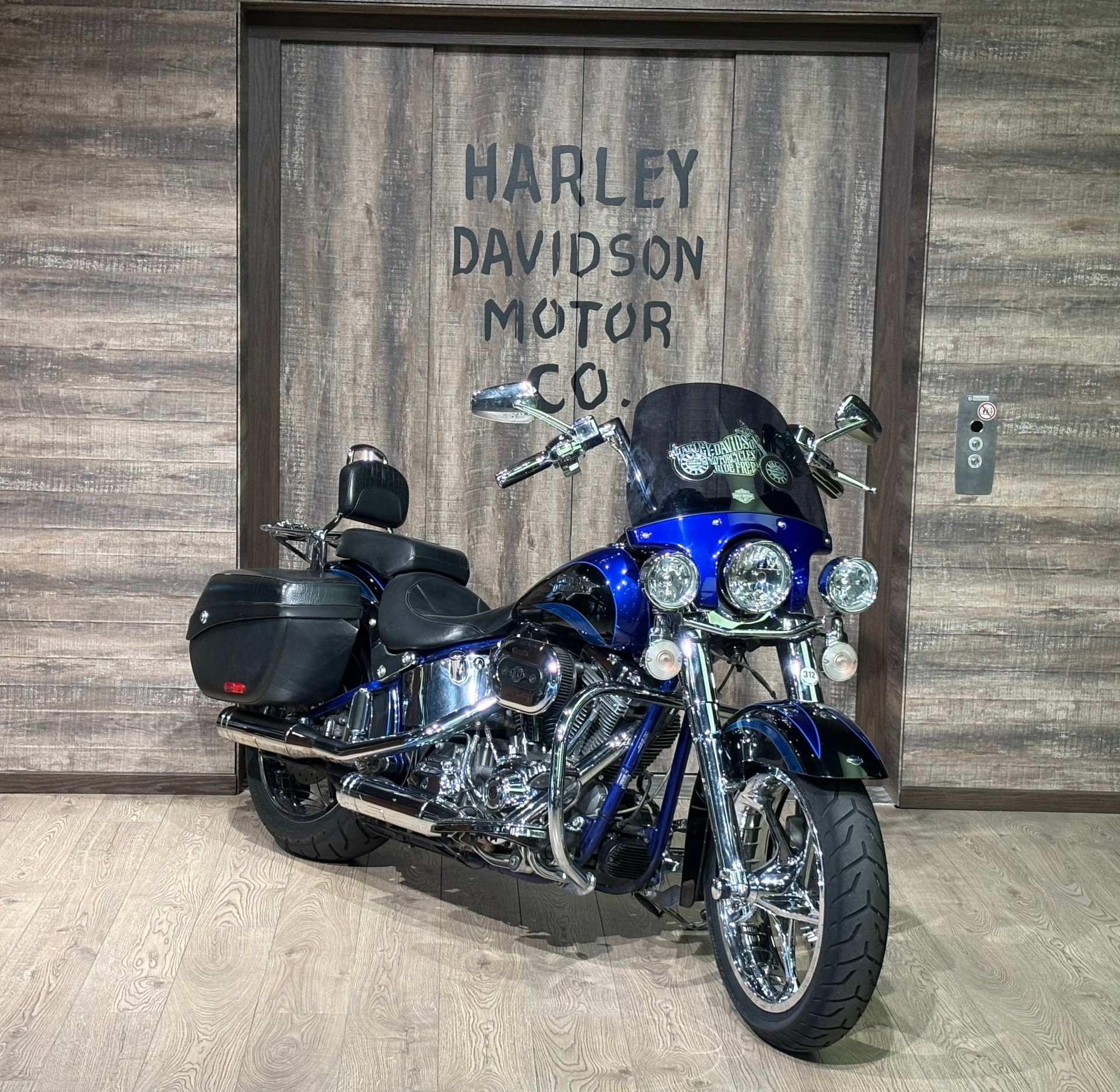 HARLEY-DAVIDSON FLSTSE Softail Convertible ABS CVO-image-1
