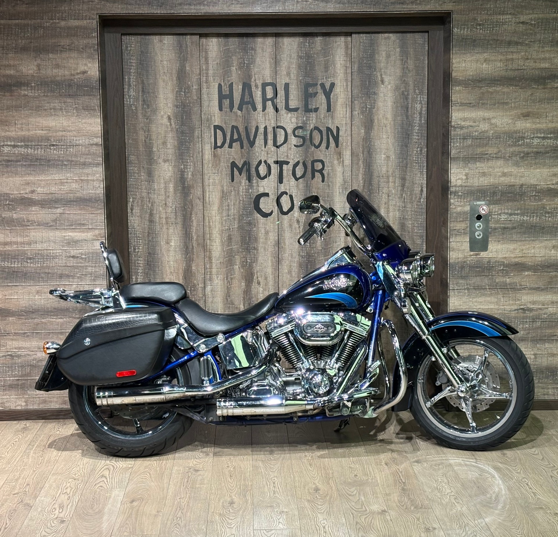 HARLEY-DAVIDSON FLSTSE Softail Convertible ABS CVO-image-0