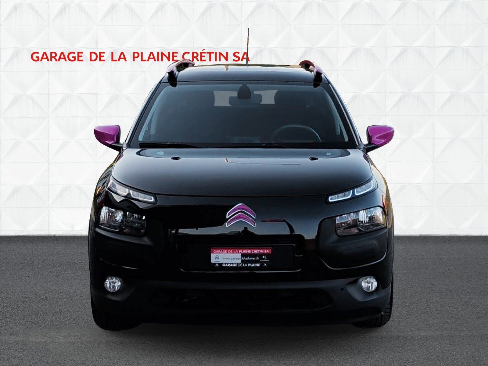 CITROEN C4 Cactus 1.2 e-THP Shine-showroom-element-1