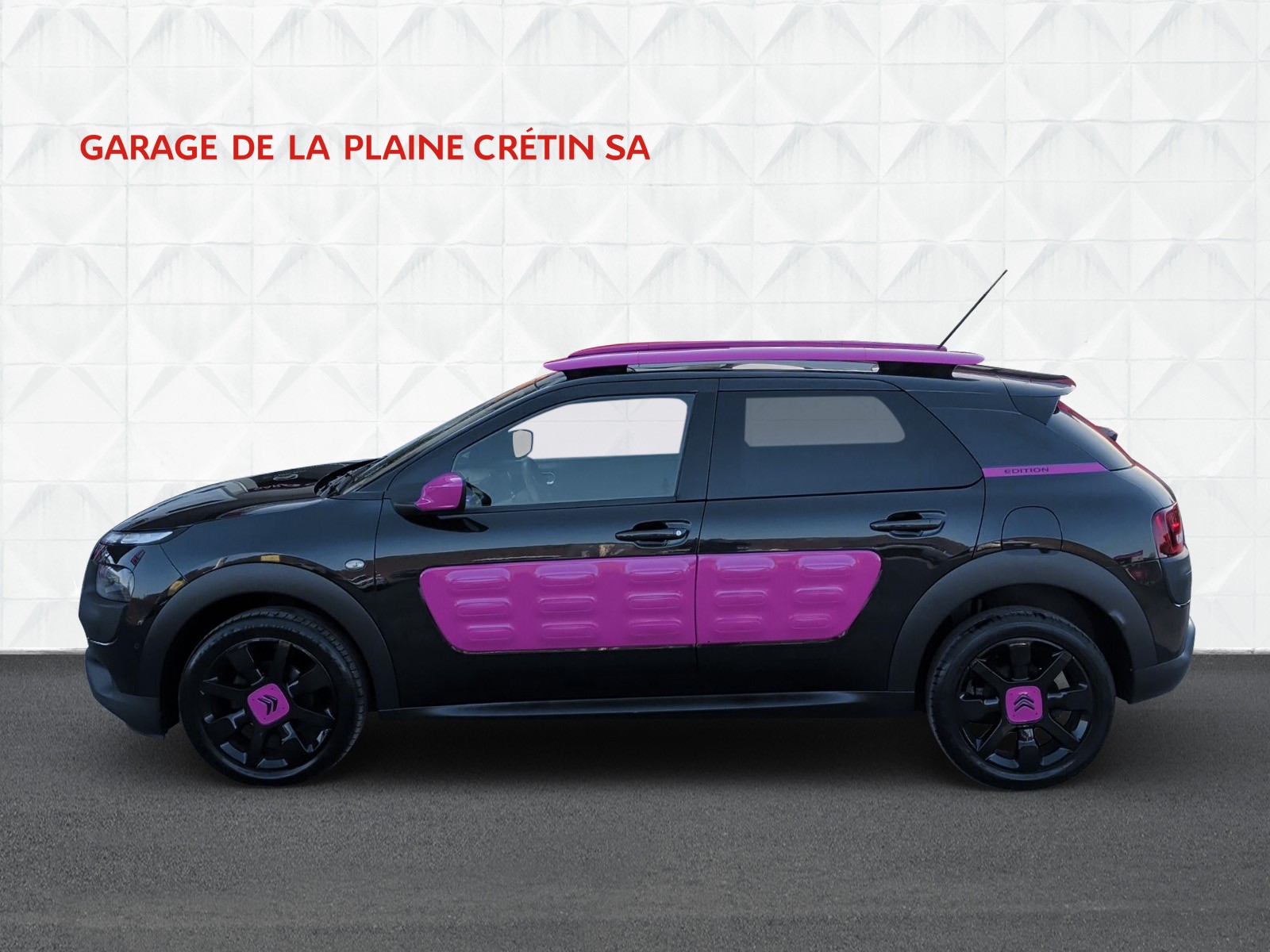 CITROEN C4 Cactus 1.2 e-THP Shine-showroom-element-2