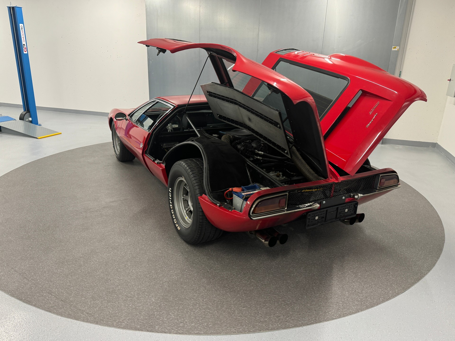 DE TOMASO Mangusta-image-15