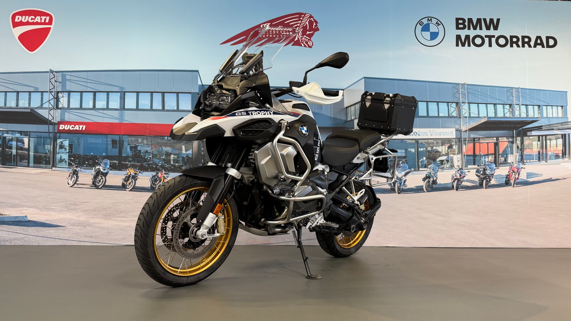 BMW R 1250 GS Adventure-image-2