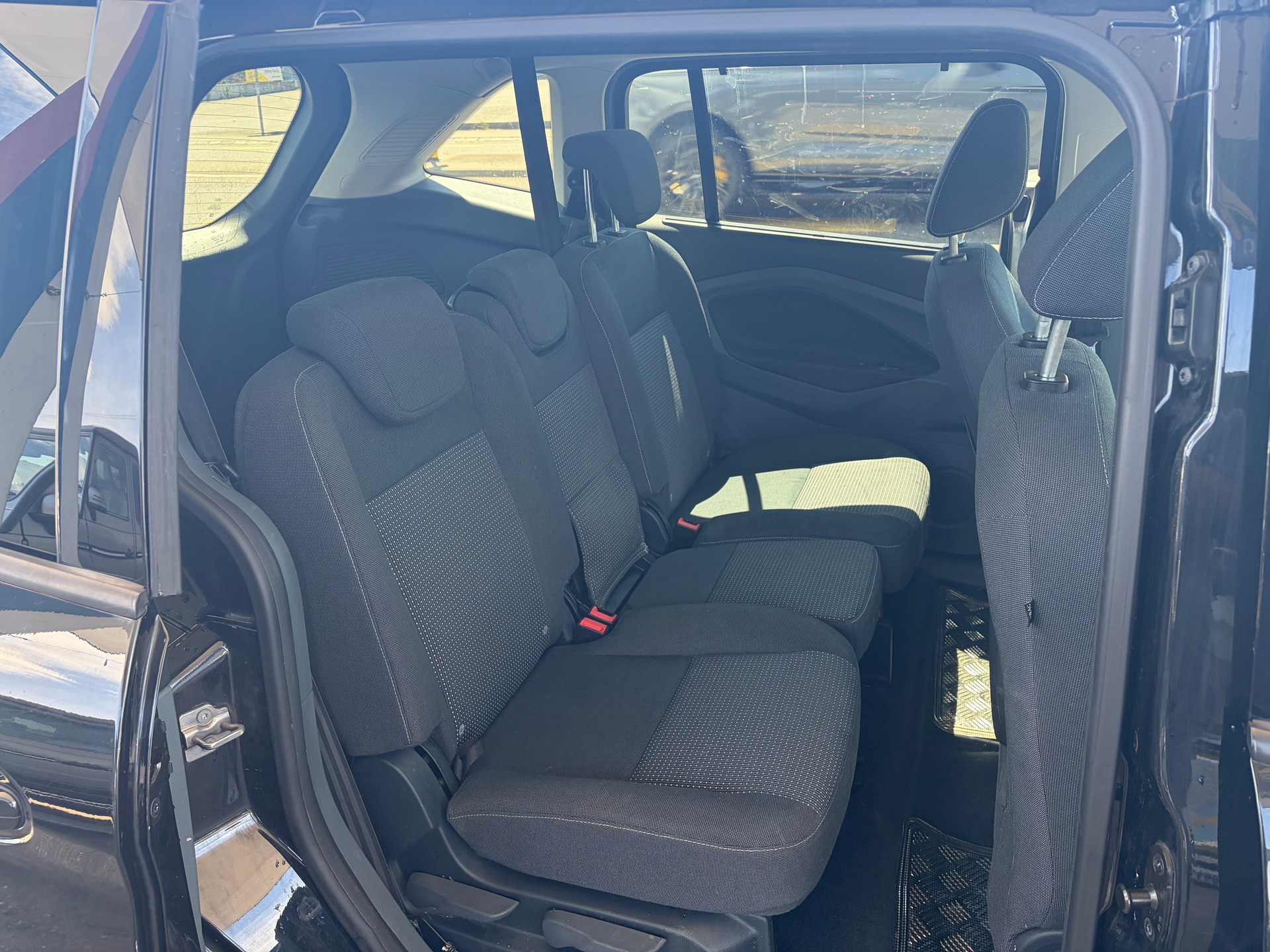FORD Grand C-Max 2.0 TDCi Carving PowerShift-image-10