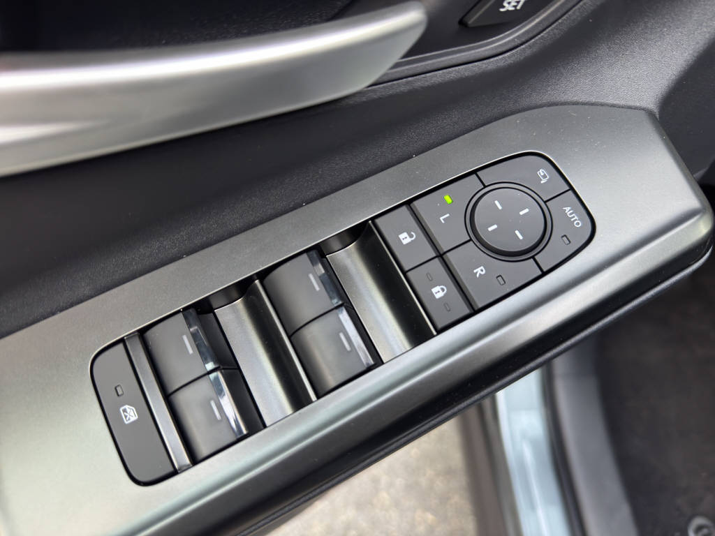 SUBARU Uncharted eV Luxury AWD-image-20