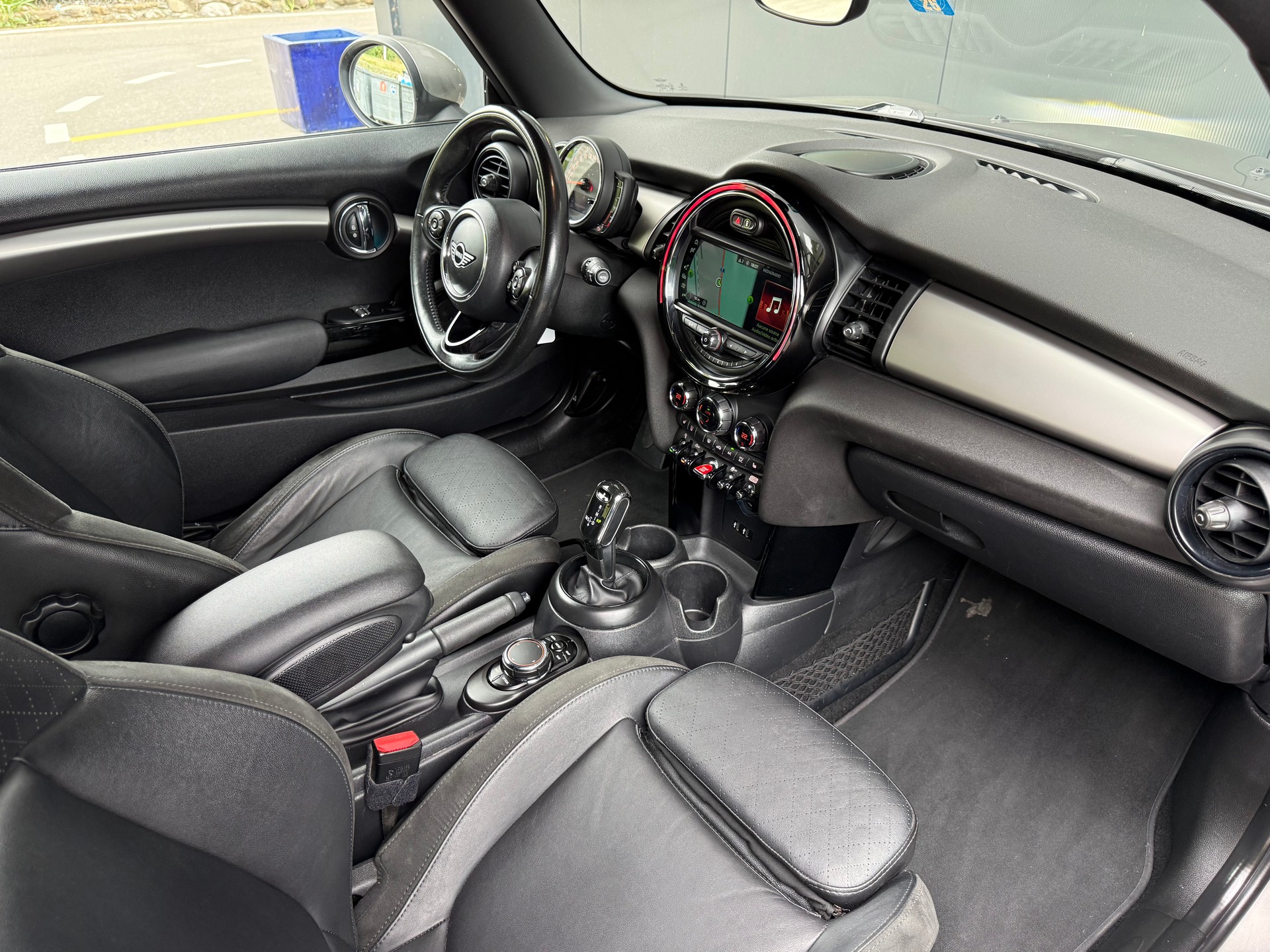MINI Cooper Steptronic DKG-image-13