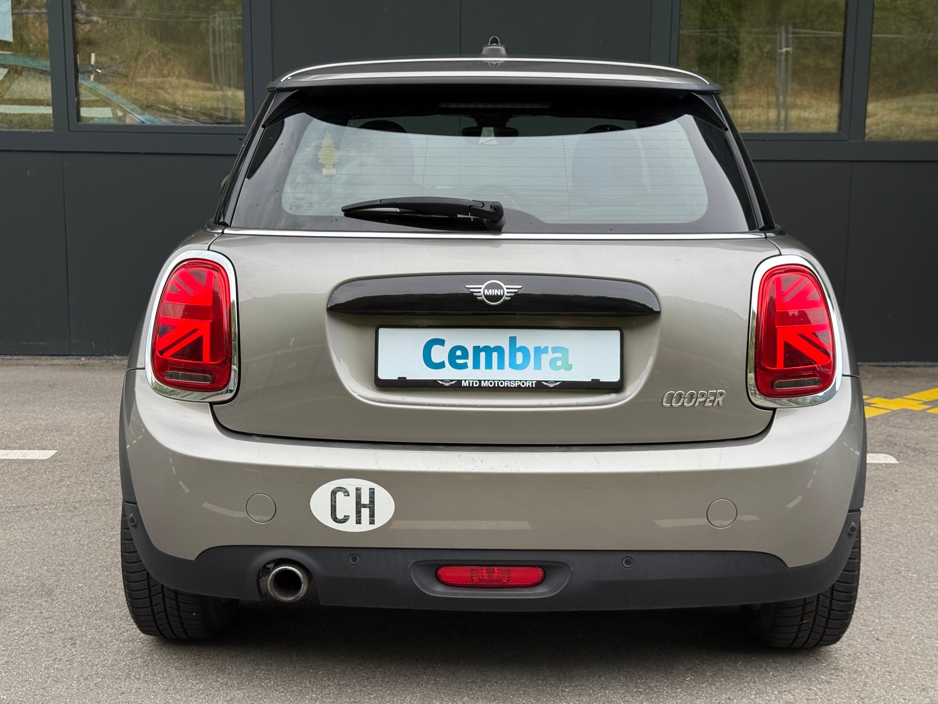 MINI Cooper Steptronic DKG-image-5