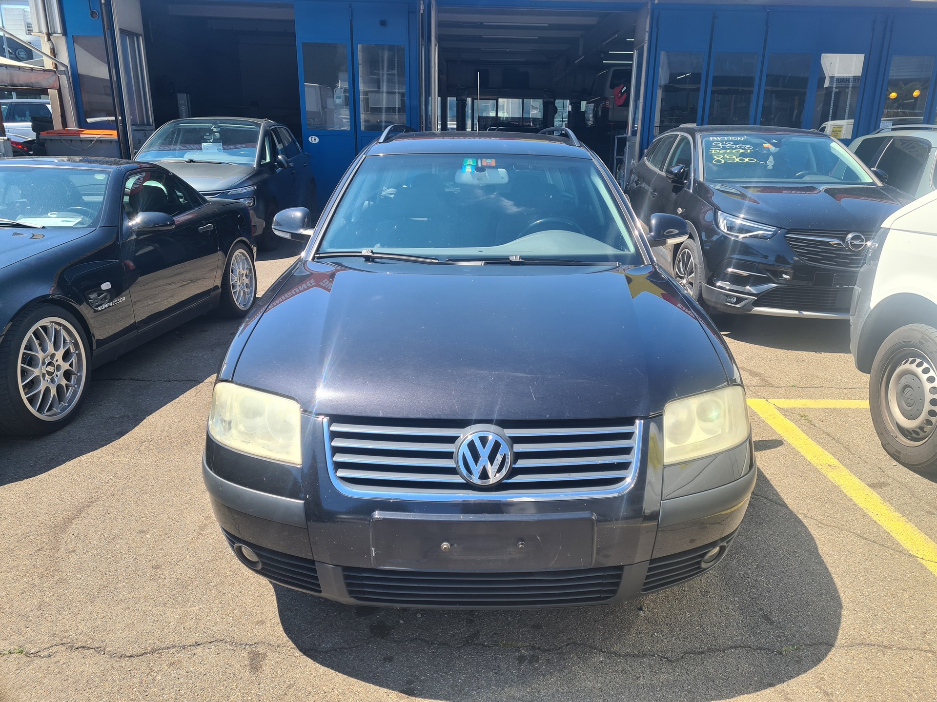 VW Passat Variant 1.8 T Comfortline-showroom-element-1