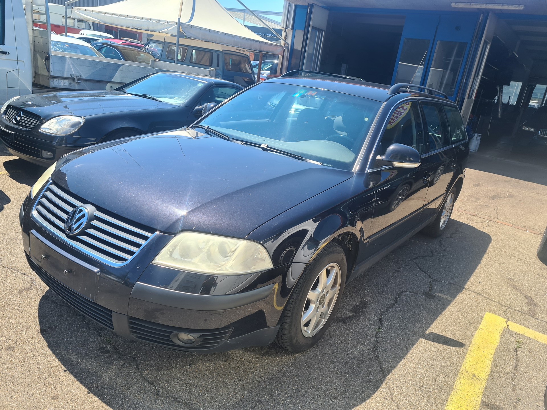 VW Passat Variant 1.8 T Comfortline-showroom-element-2