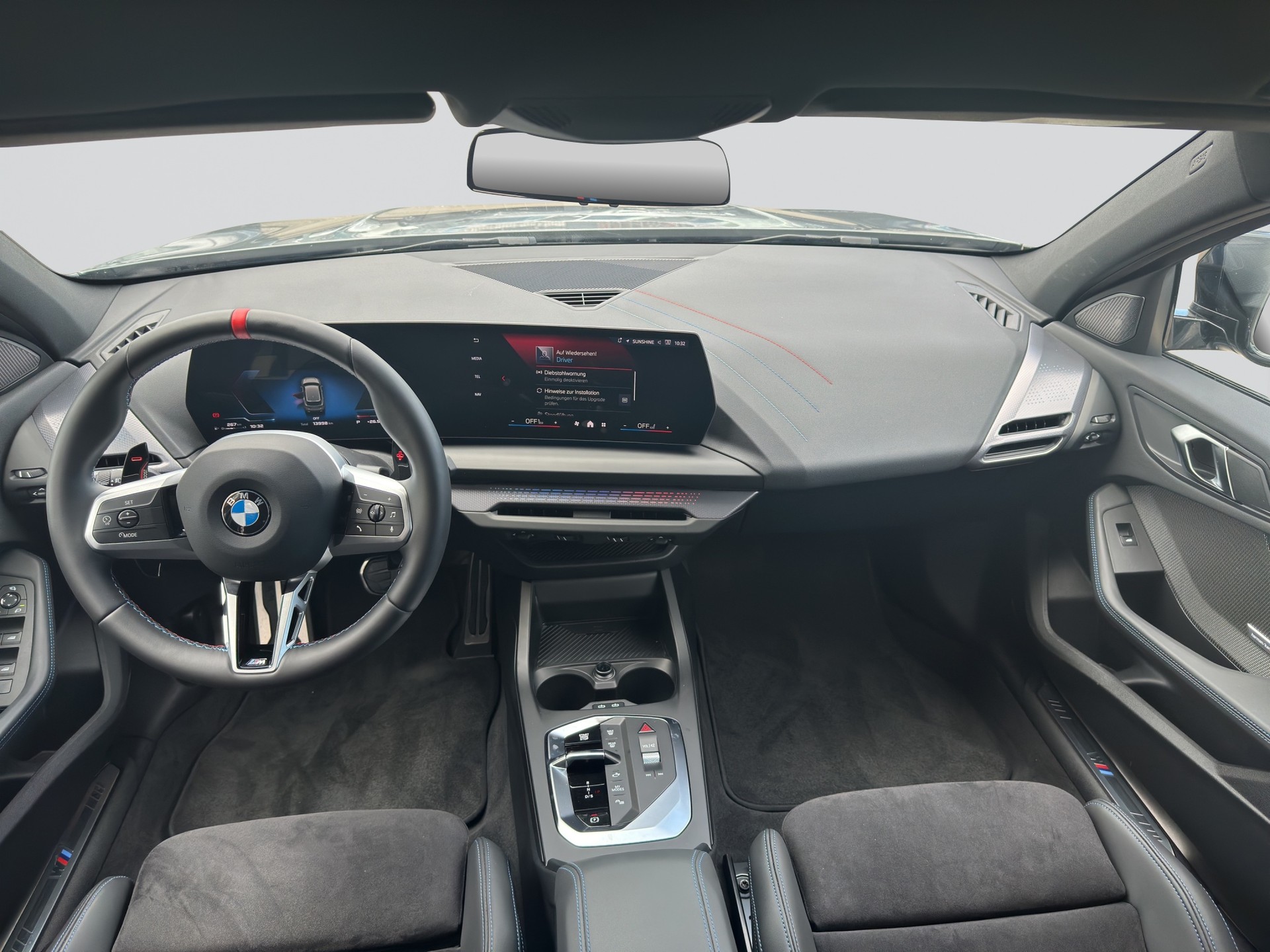 BMW M135 M Sport Pro xDrive Shadow Line-image-14