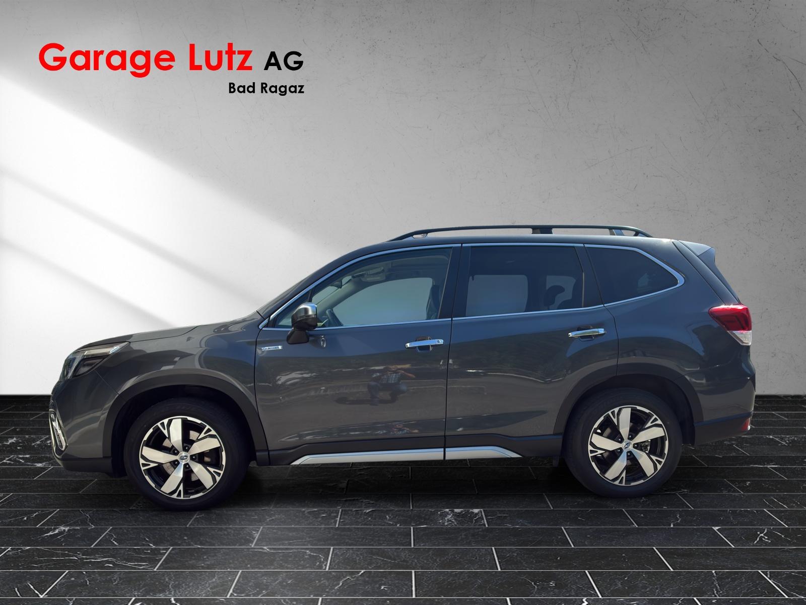 SUBARU Forester Station 2.0i e-Boxer Luxury-image-2