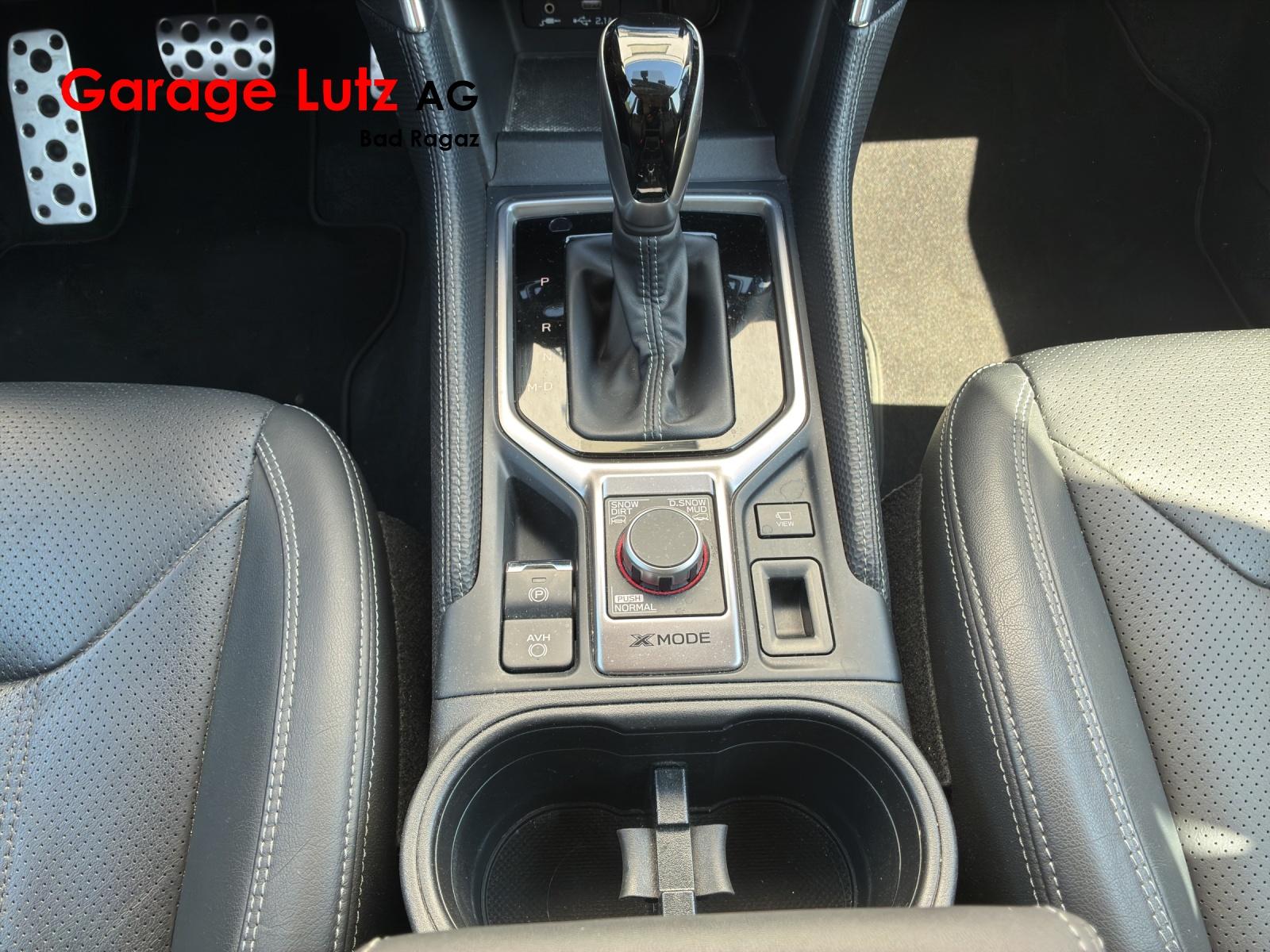 SUBARU Forester Station 2.0i e-Boxer Luxury-image-11