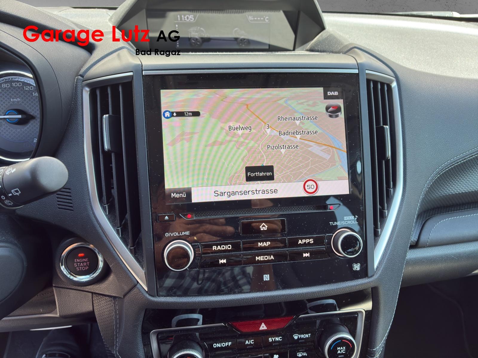 SUBARU Forester Station 2.0i e-Boxer Luxury-image-12